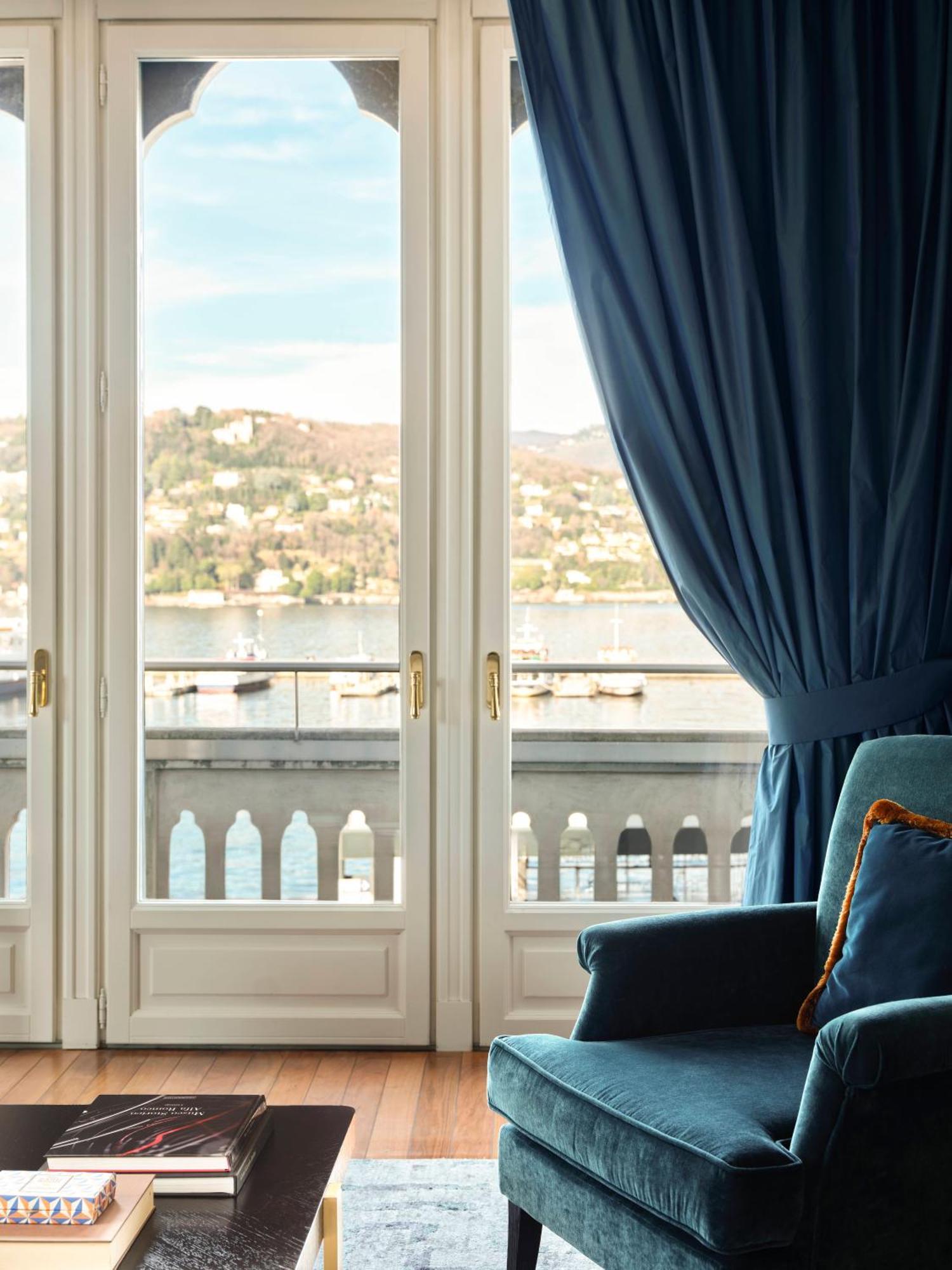 Junior Suite Lake View