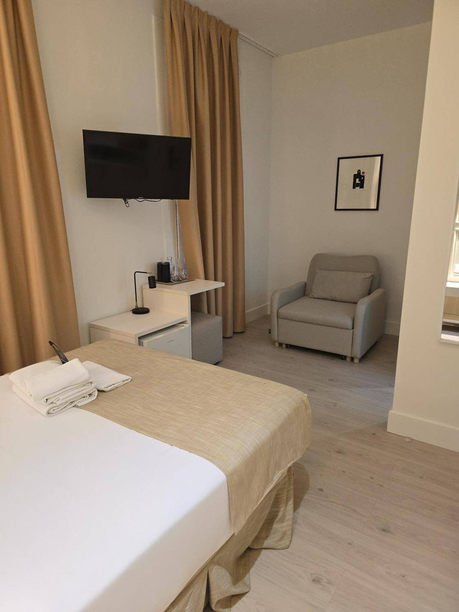 Quarto Duplo Deluxe com Cama Extra