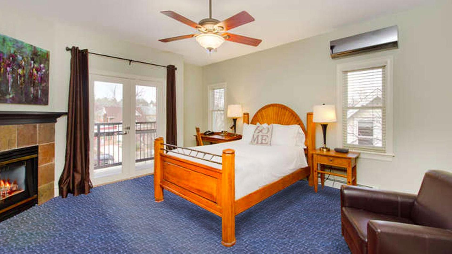 Deluxe Queen Room 2nd Floor