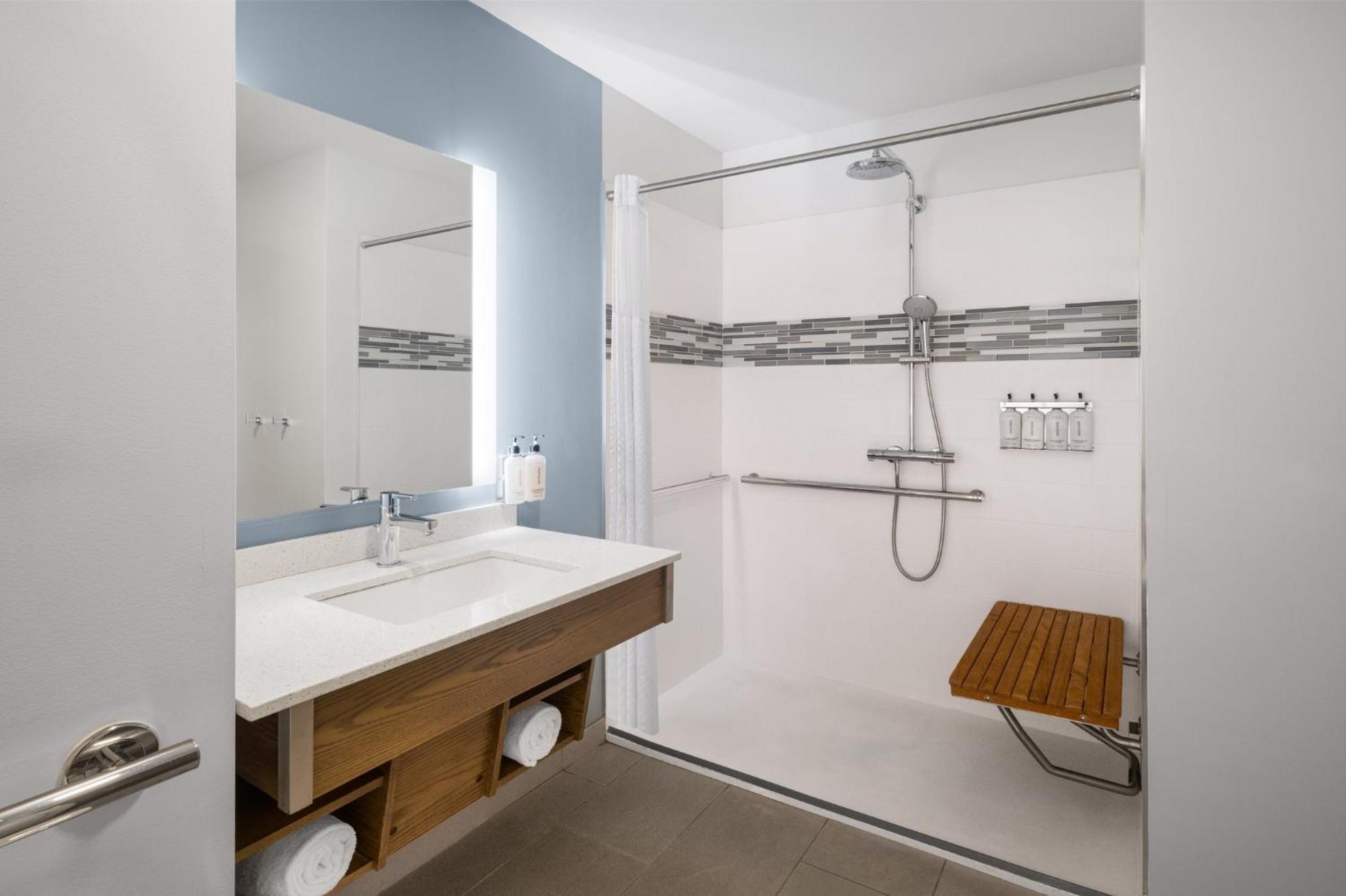 Standard King Room Mobility Accessible