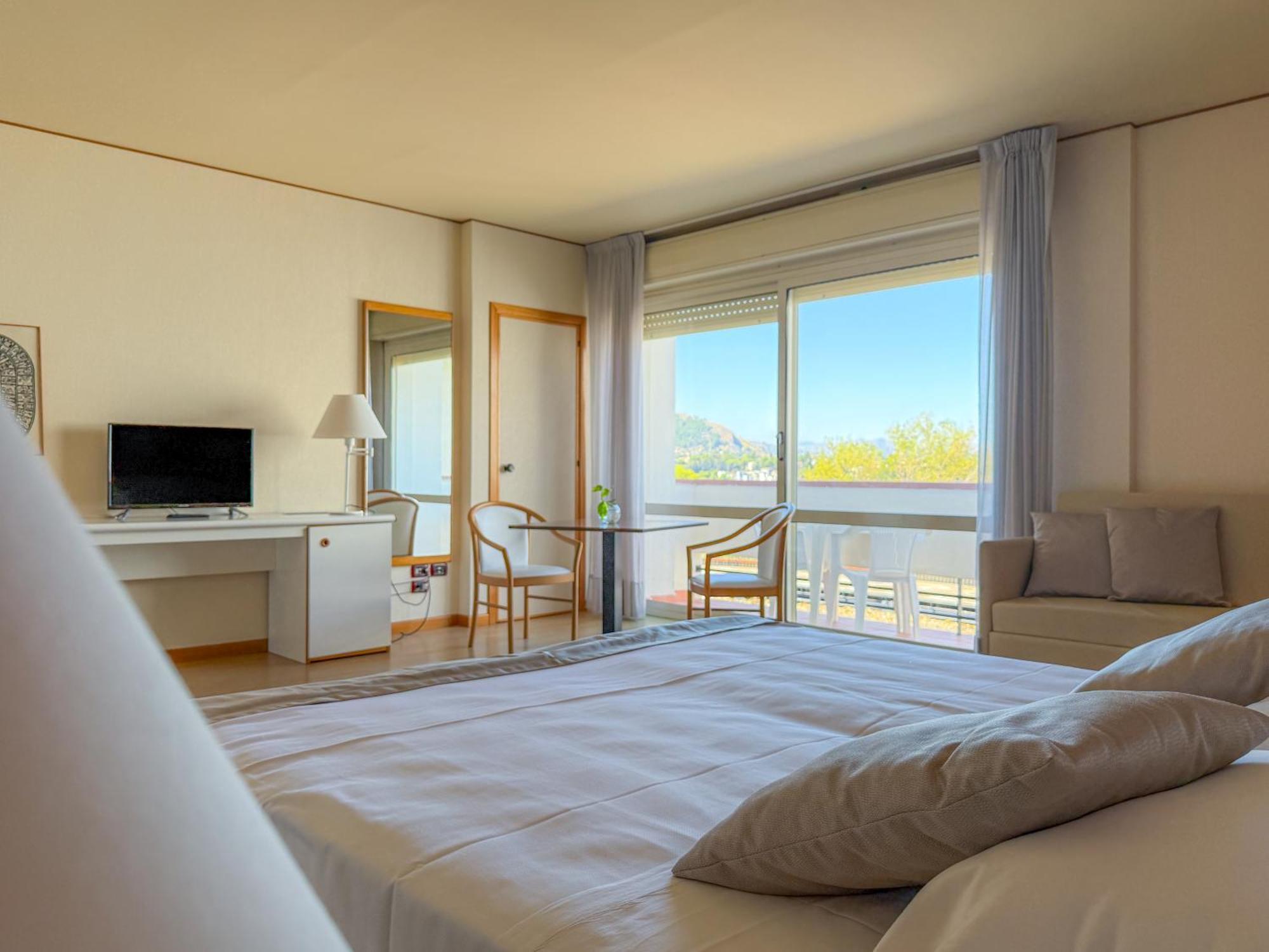 Double Room Balcony Sea View