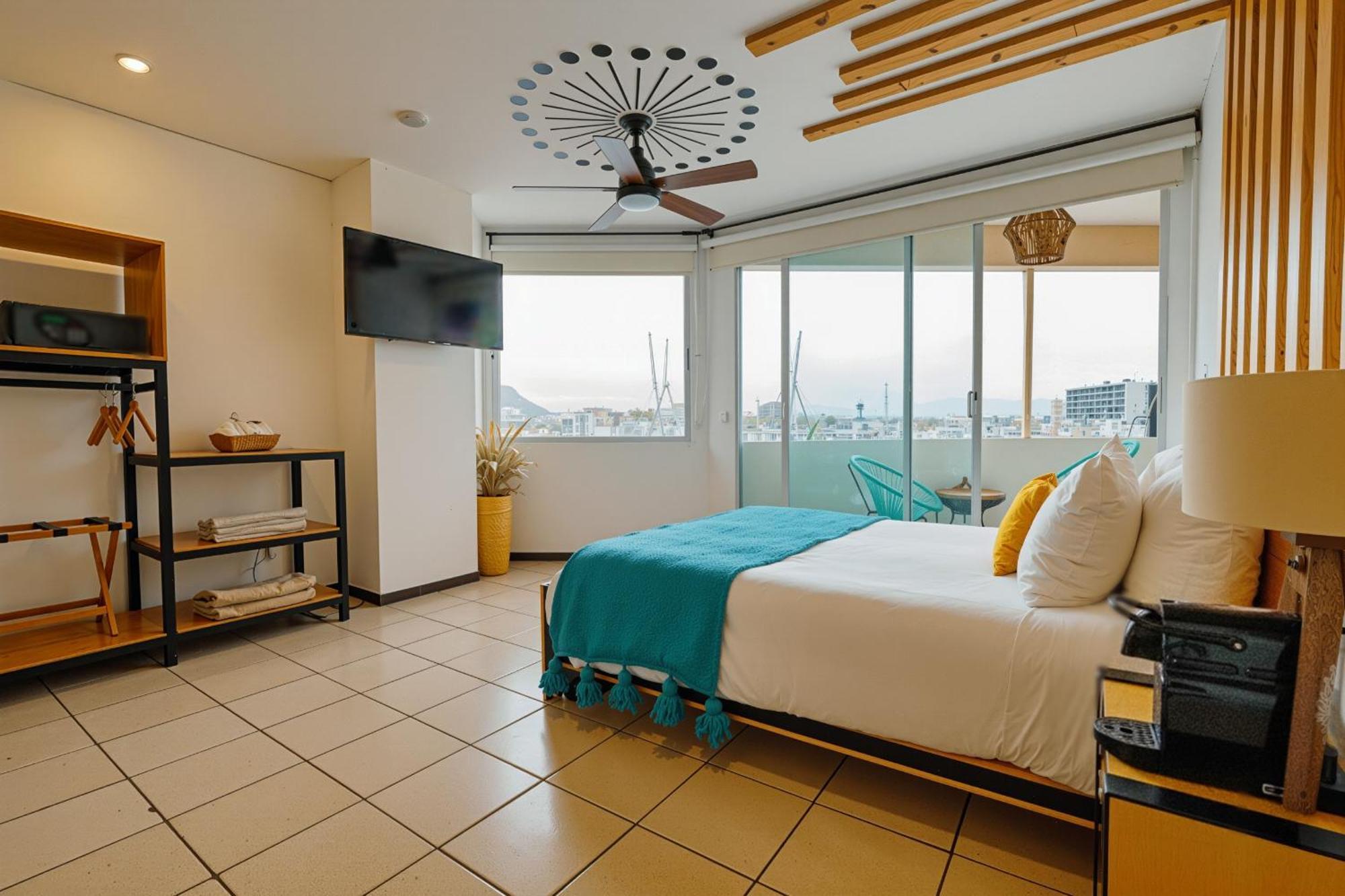 Queen Room with Balcony
