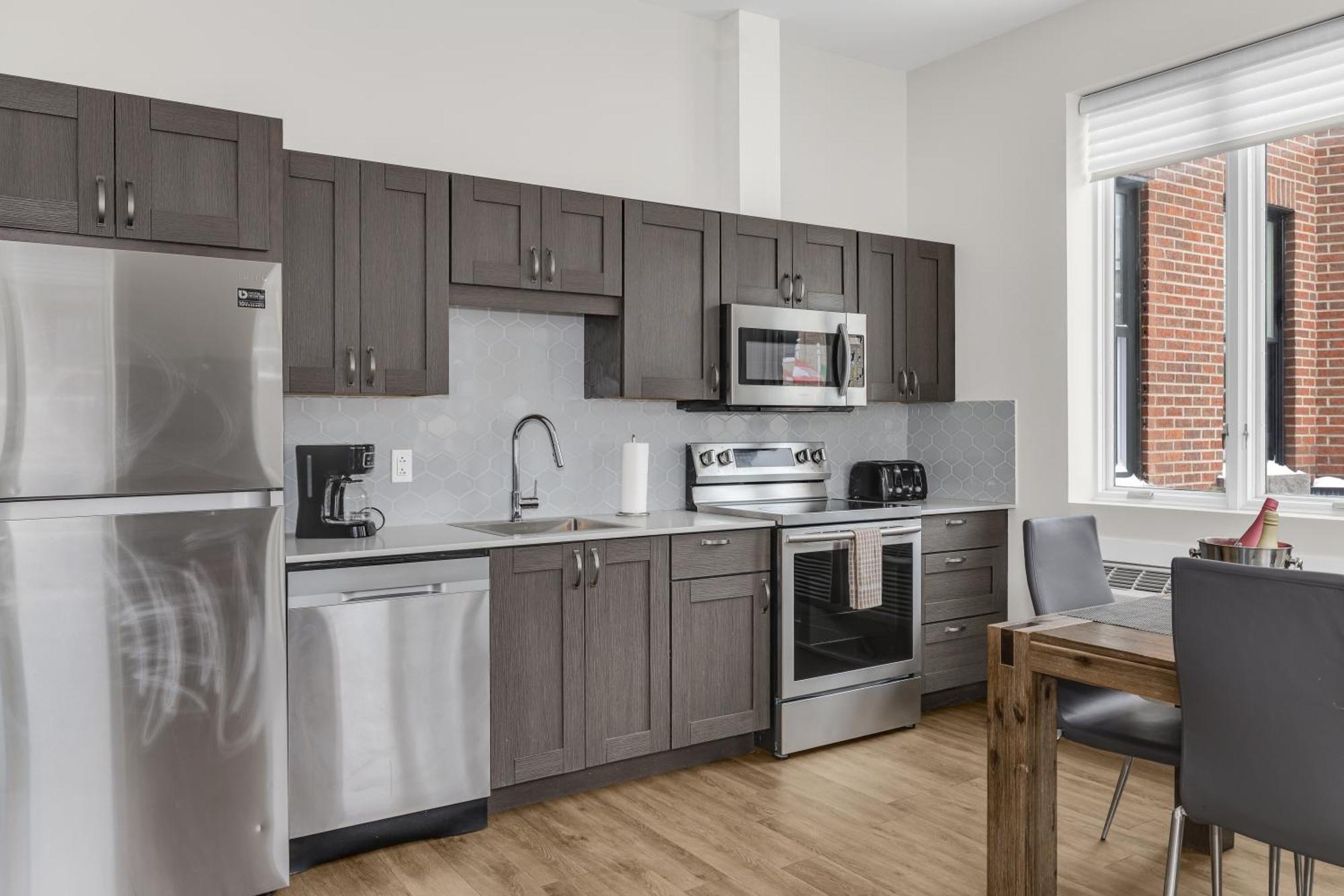One-Bedroom Apartment