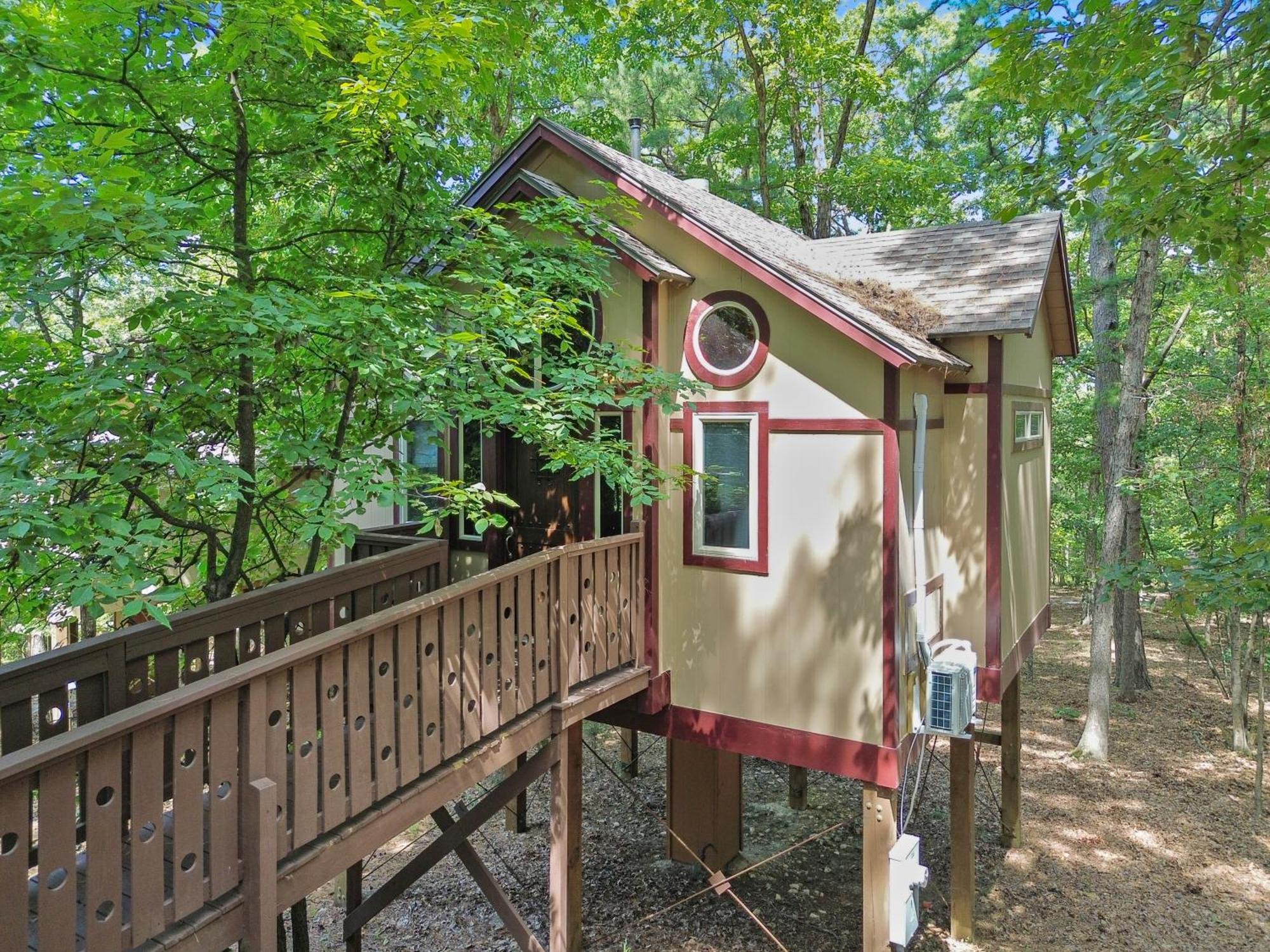 Deluxe King Studio