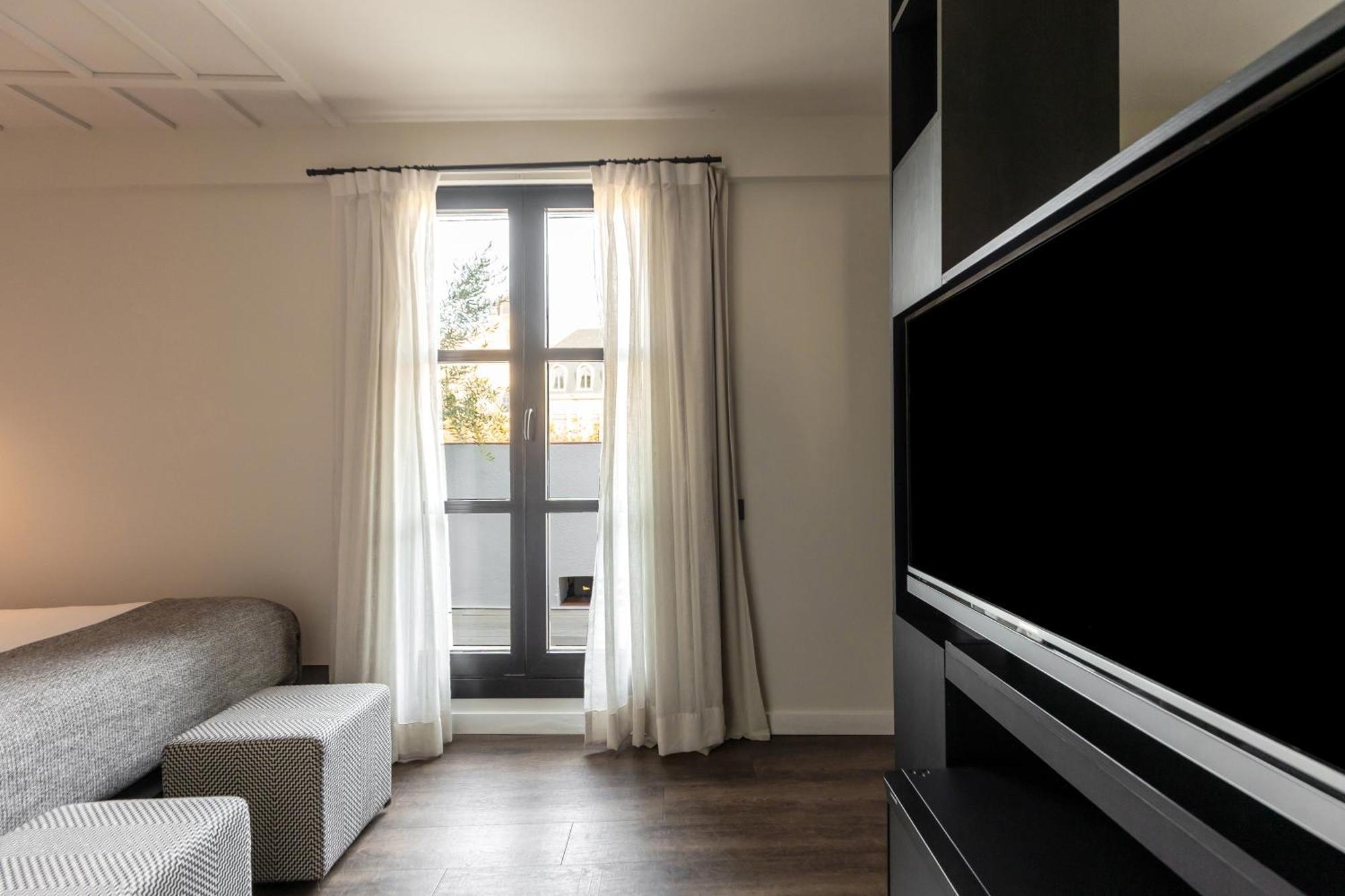 One-Bedroom Suite