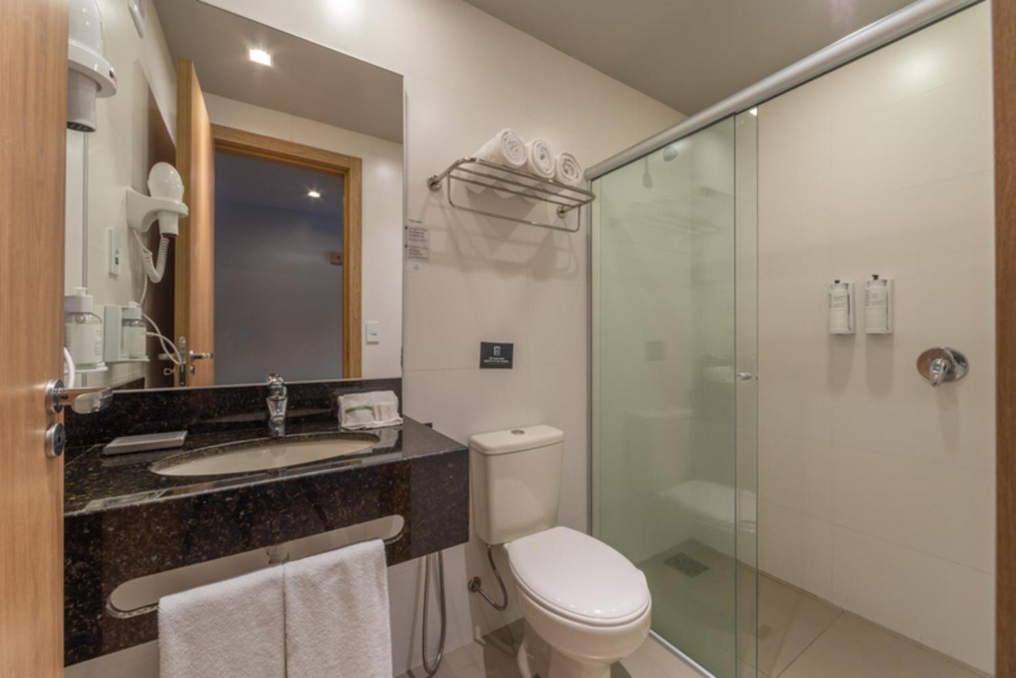Triple Room,1743229121:JPEG