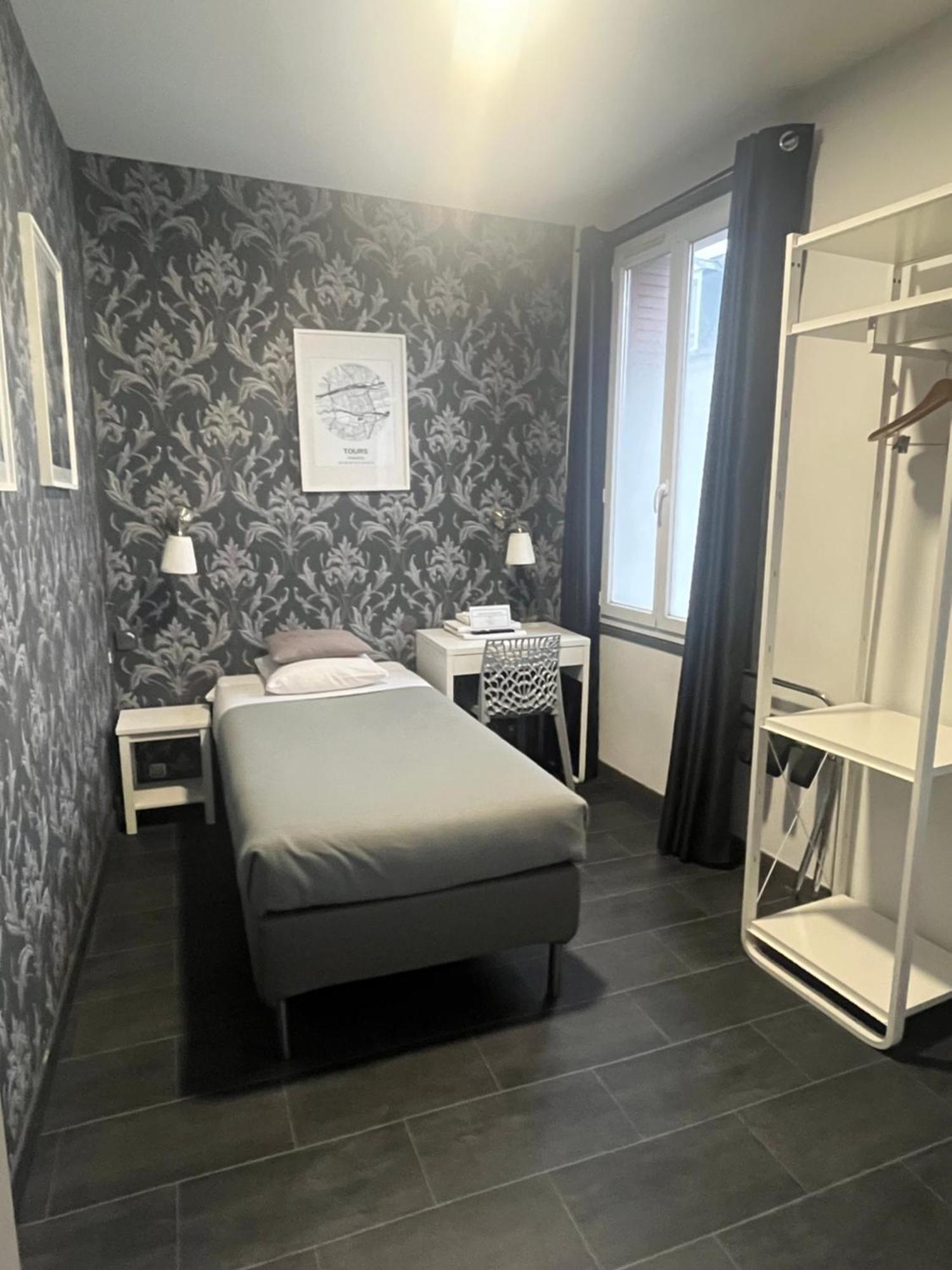 Small Single Room