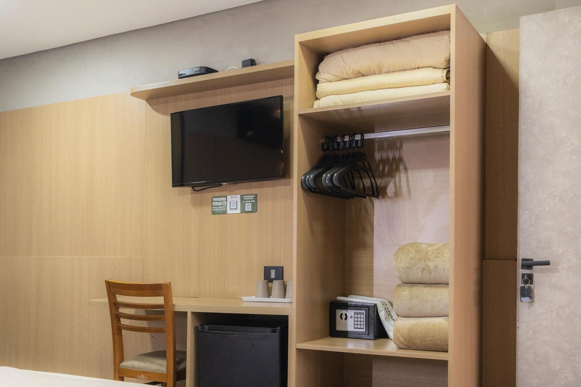 Economy Twin Room