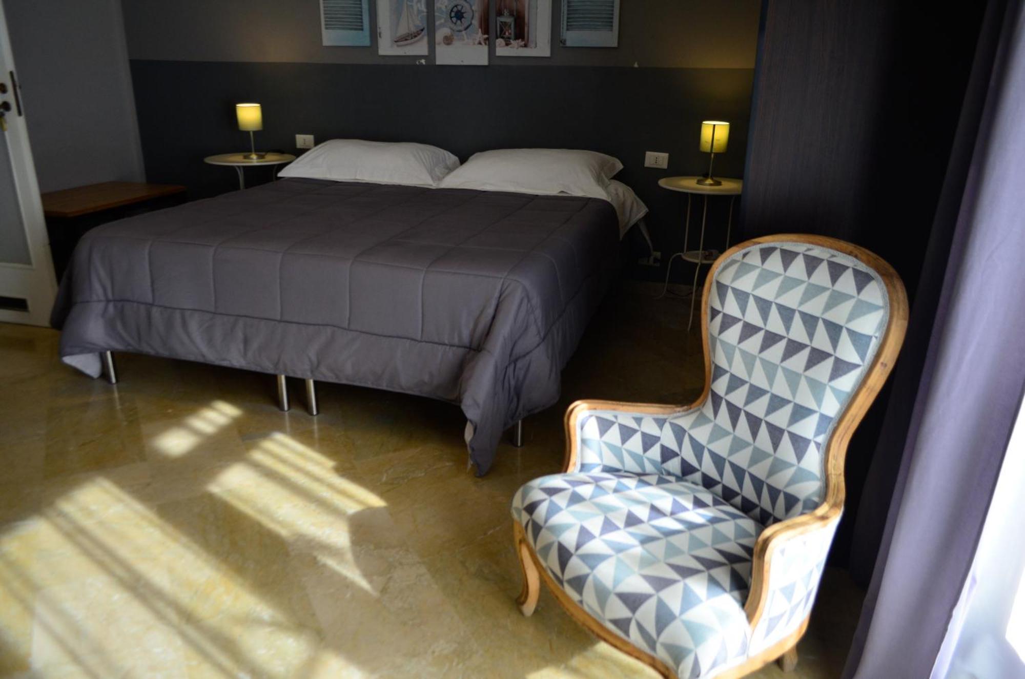 Deluxe Triple Room Sea View