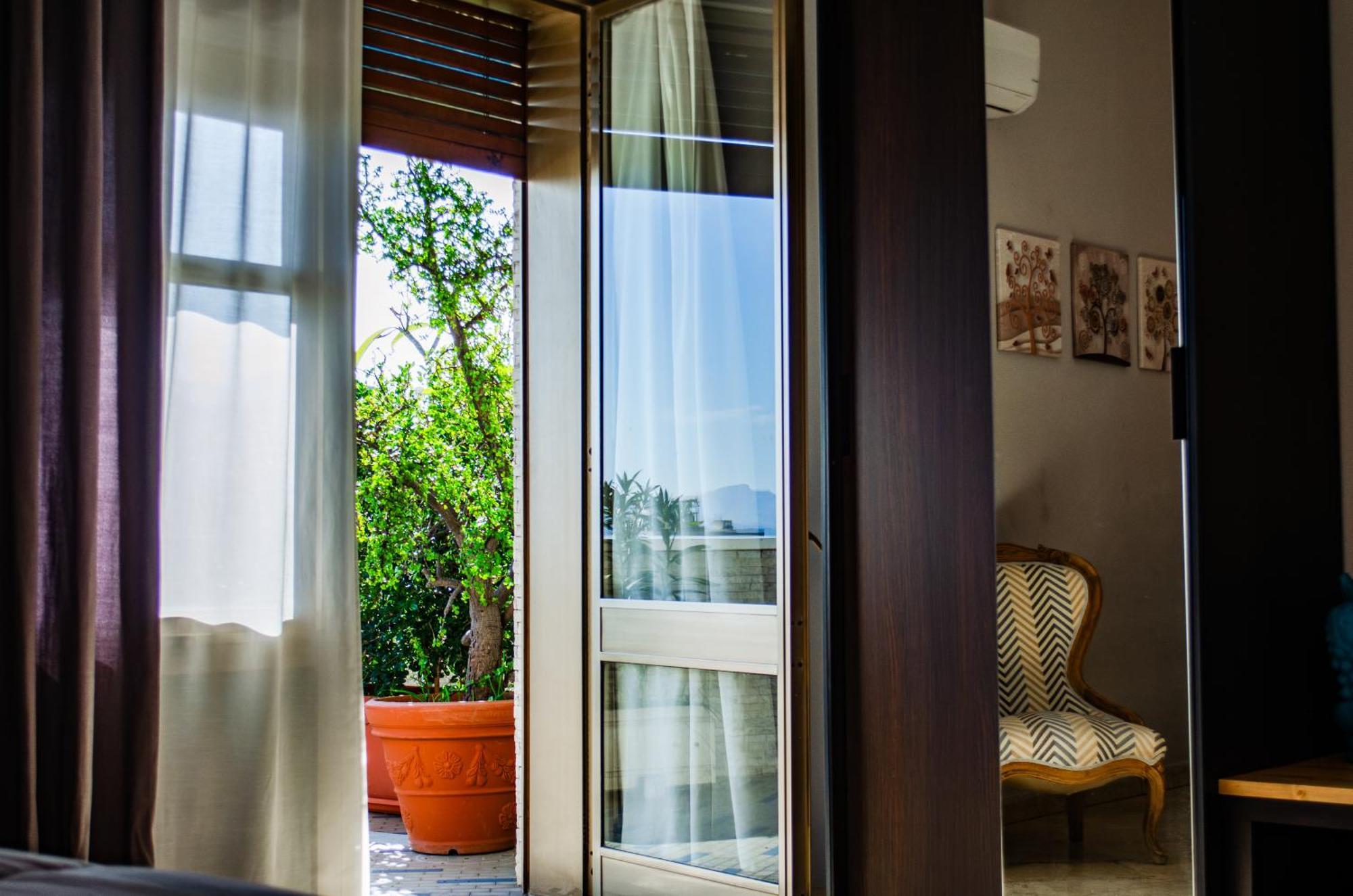 Double or Twin Room Terrace