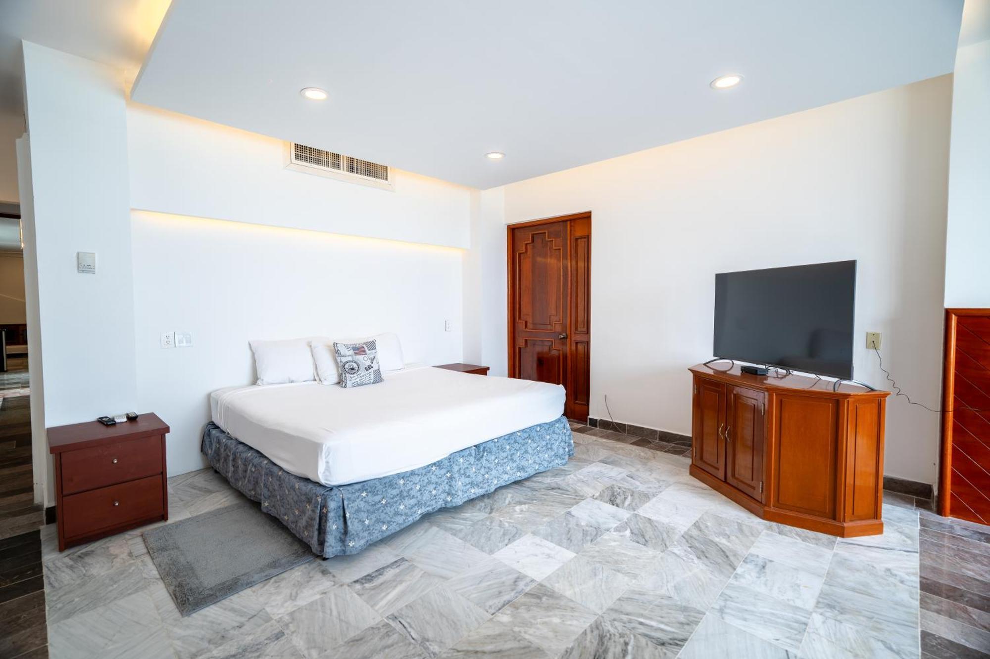 Two-Bedroom Suite