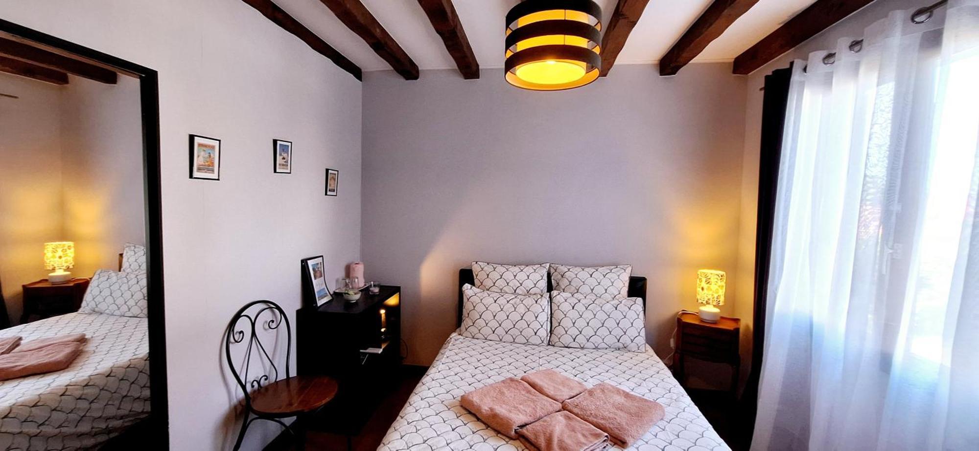 Double Room Private Bathroom