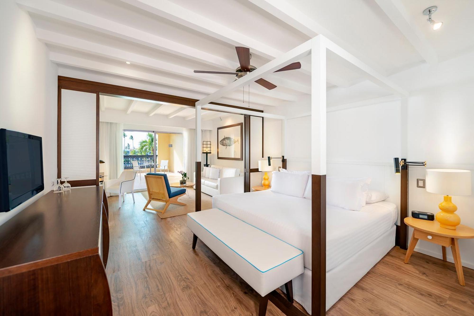 Junior Suite Elegance Pool View Single