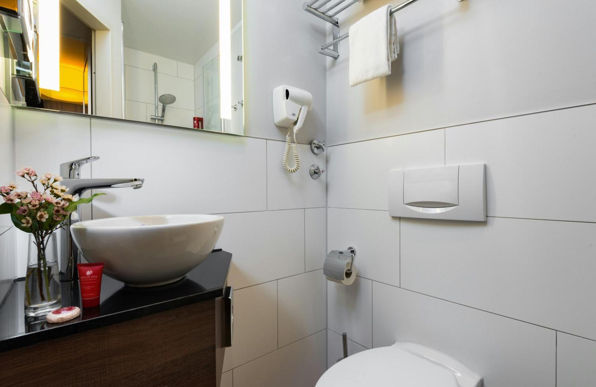 Budget Single Room