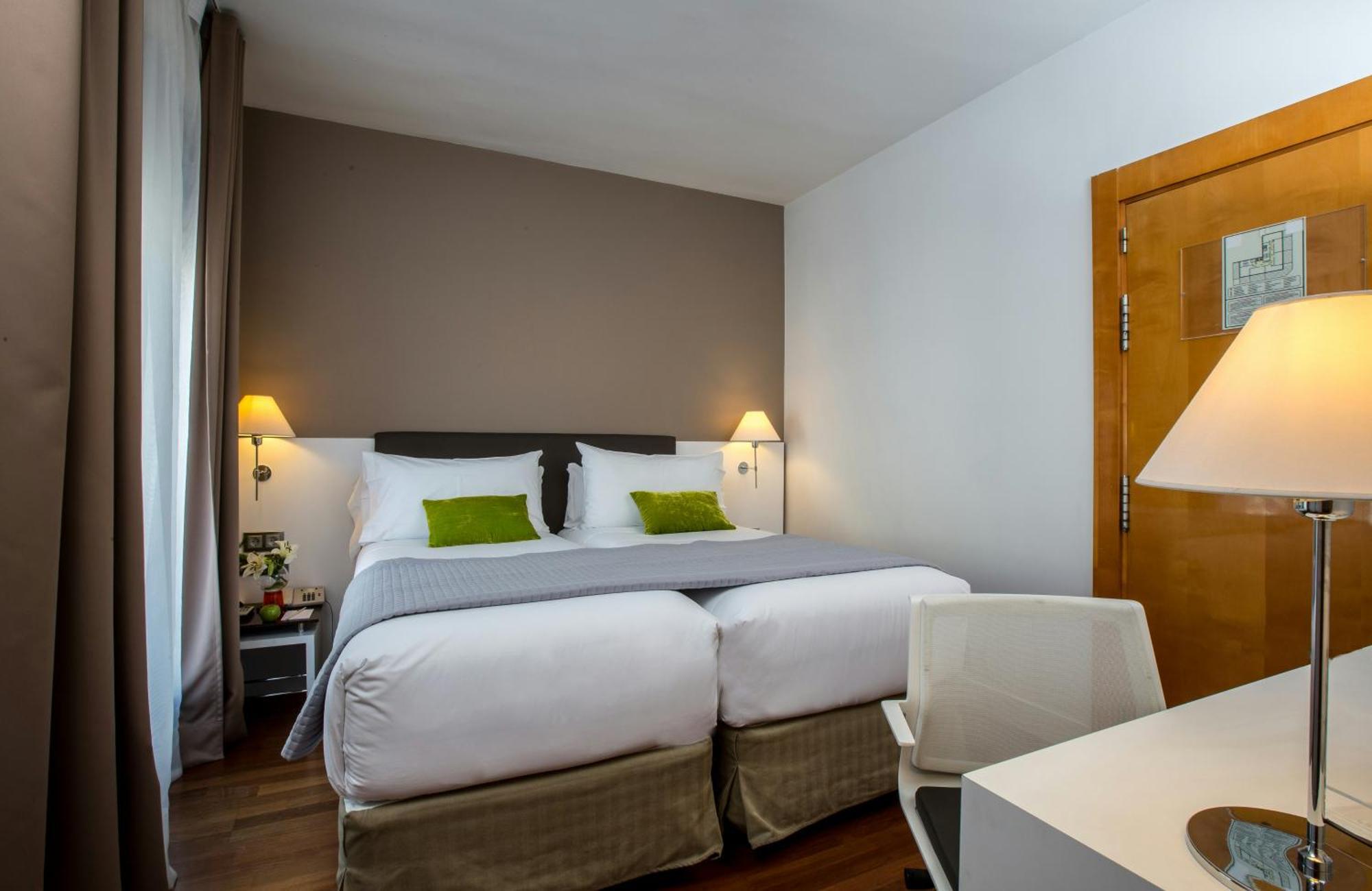 Deluxe Double or Twin Room Park & Sleep