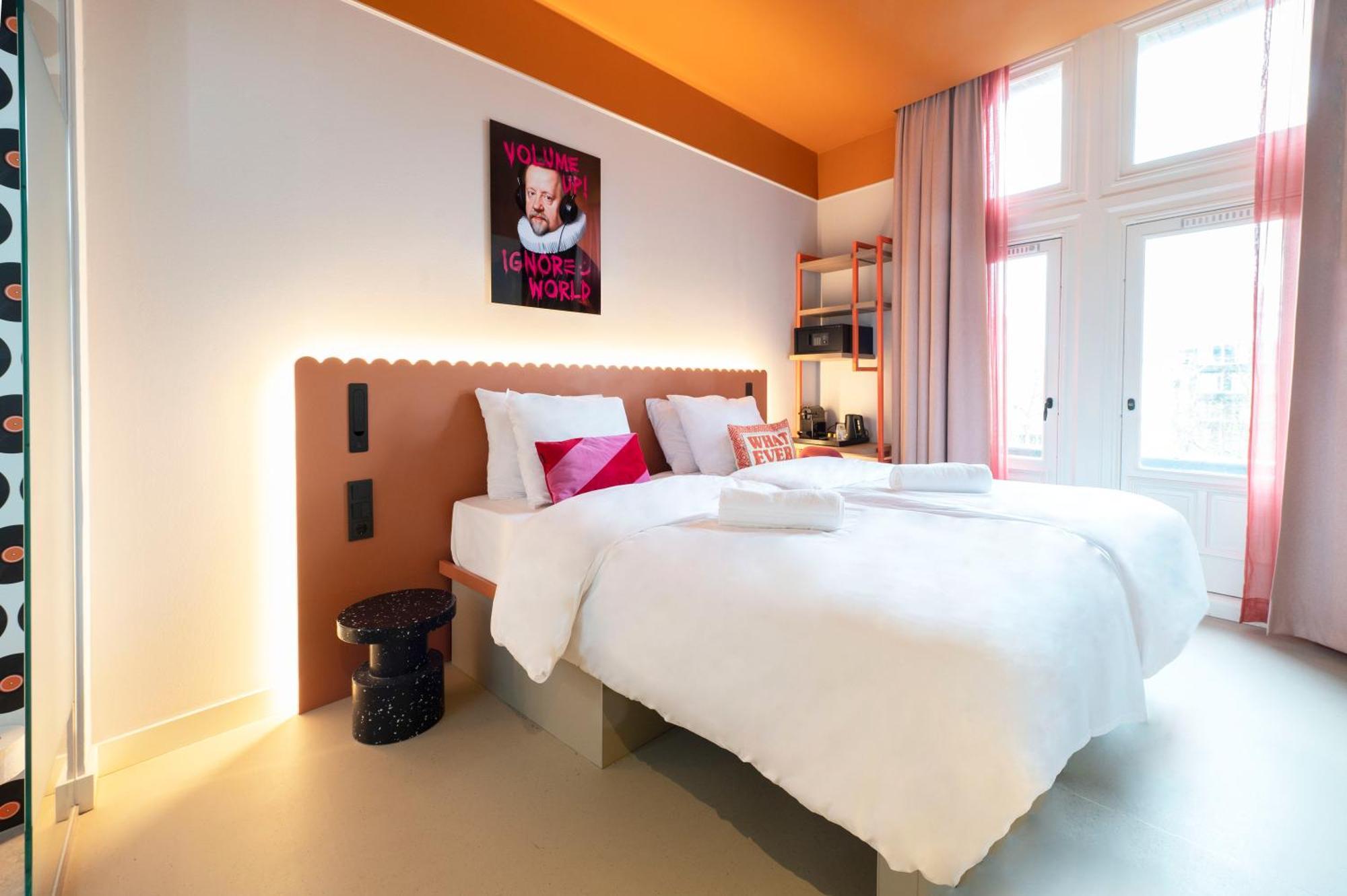 Superior Deluxe Double or Twin Room