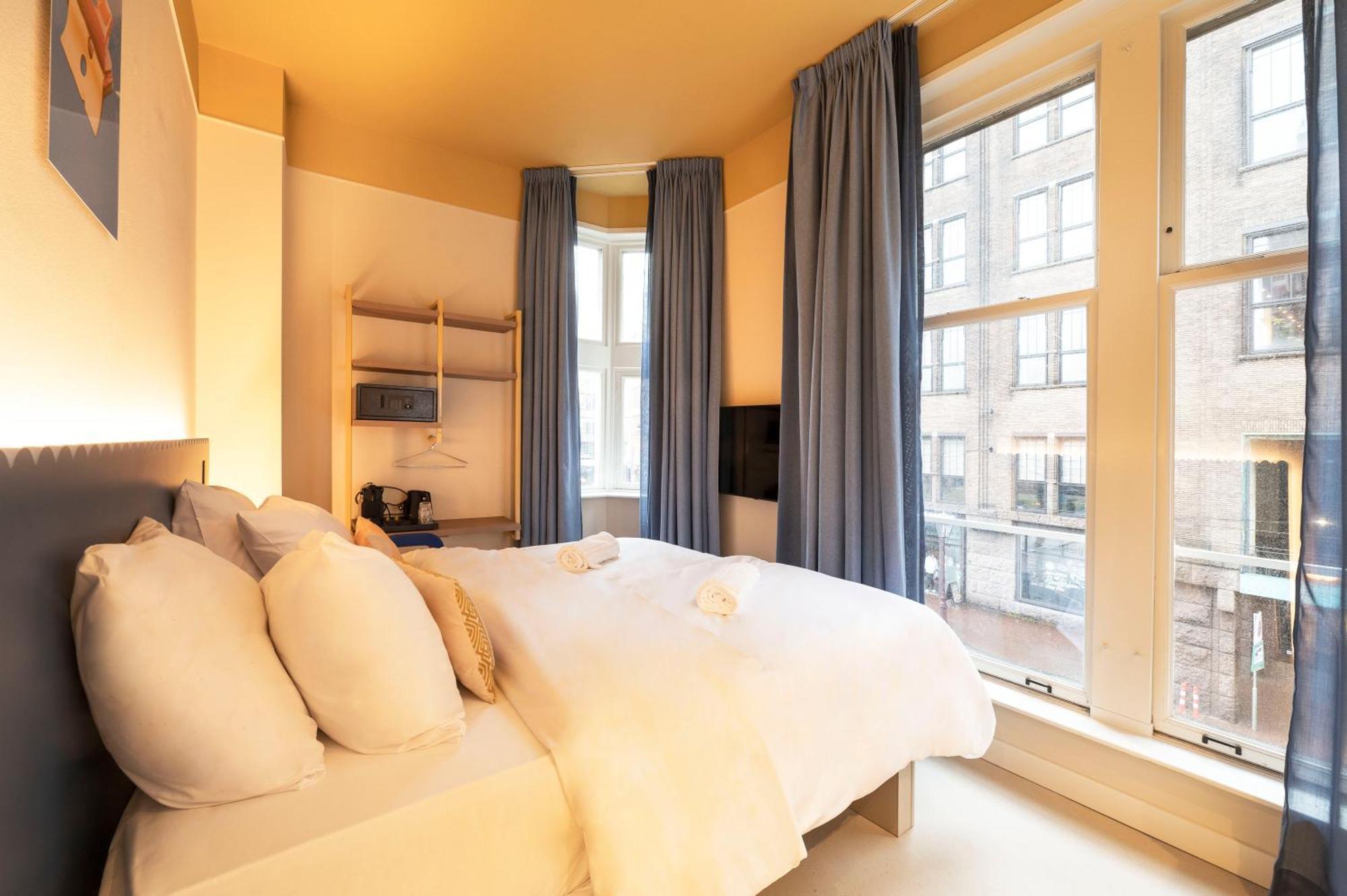 Superior Deluxe Double or Twin Room