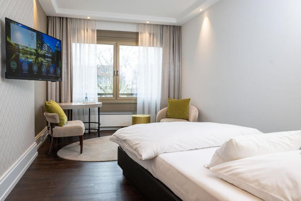 Superior Single Room