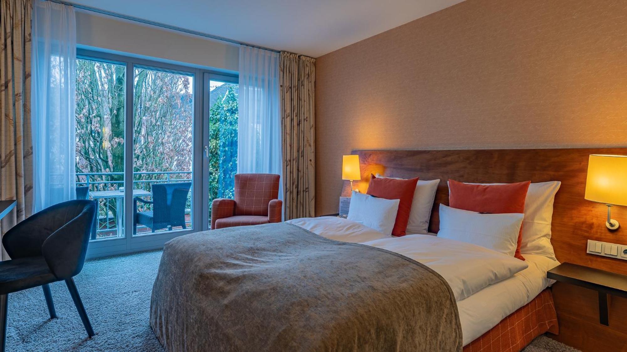 Double Room Creative