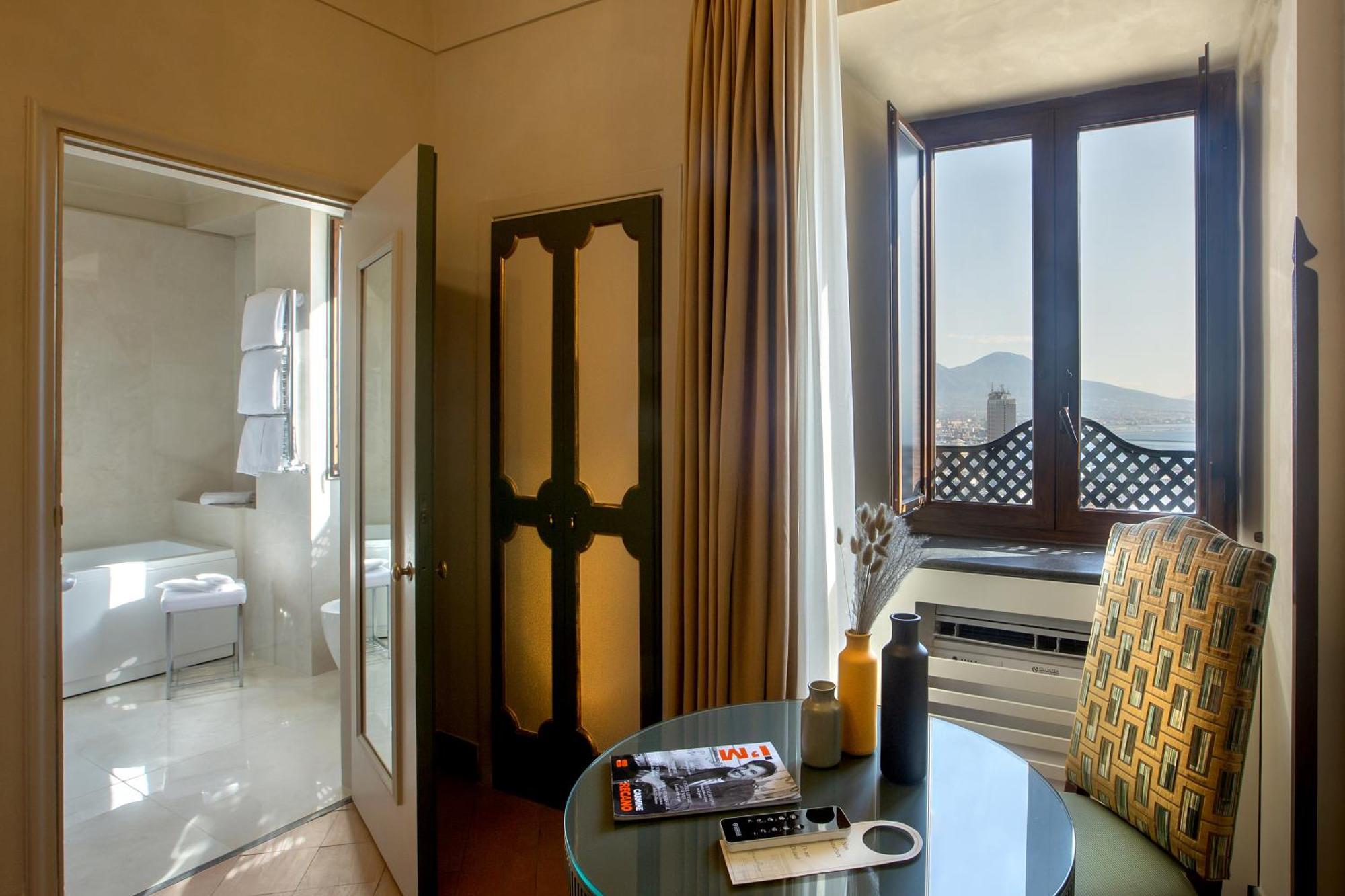 Classic Double or Twin Room Sea View