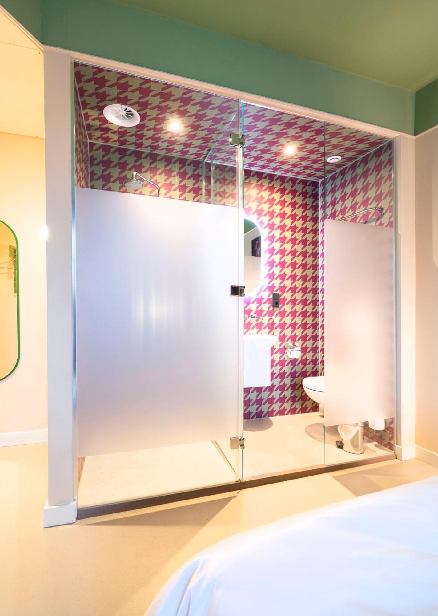 Superior Deluxe Double or Twin Room