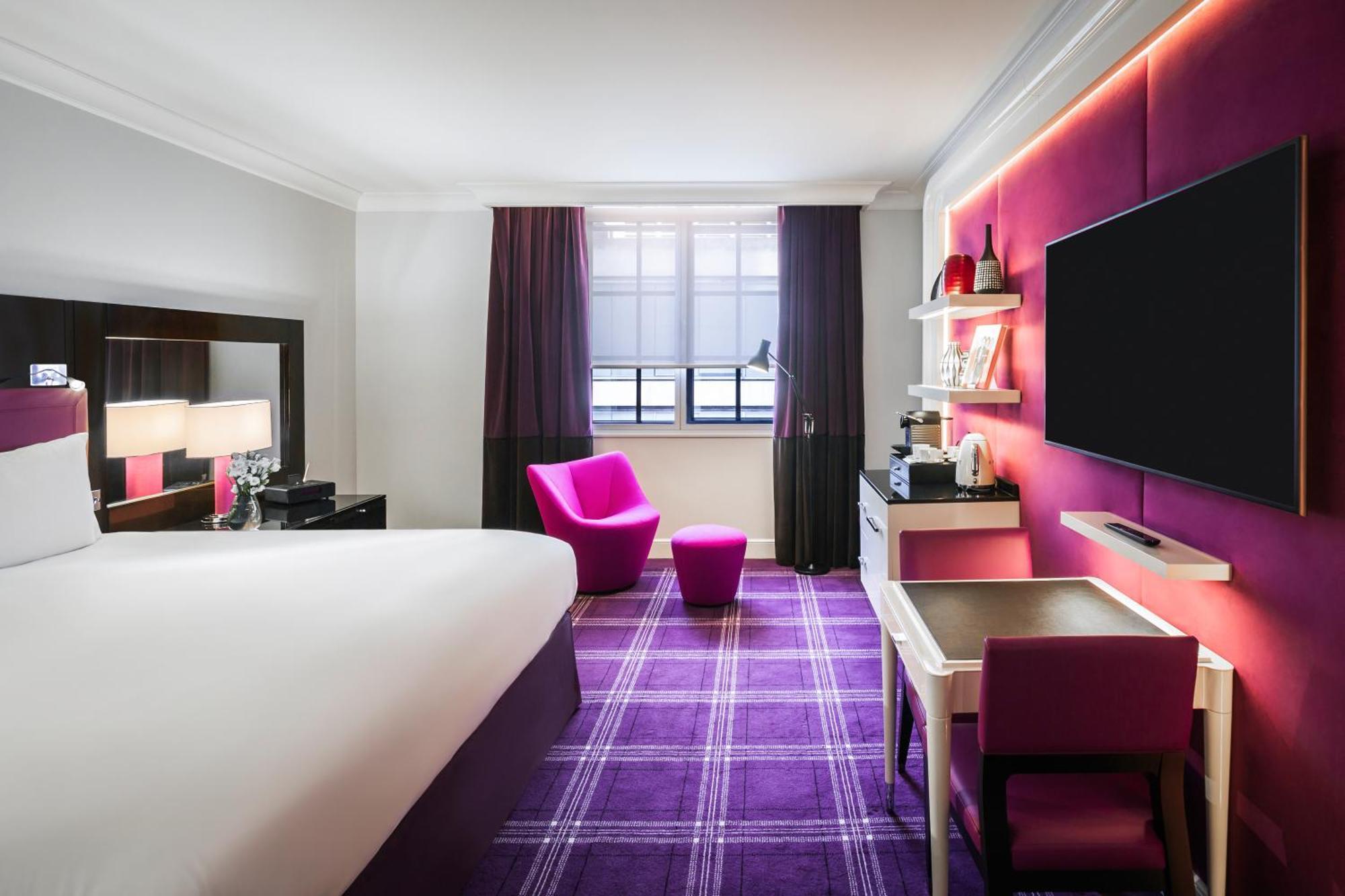 Luxury King Room