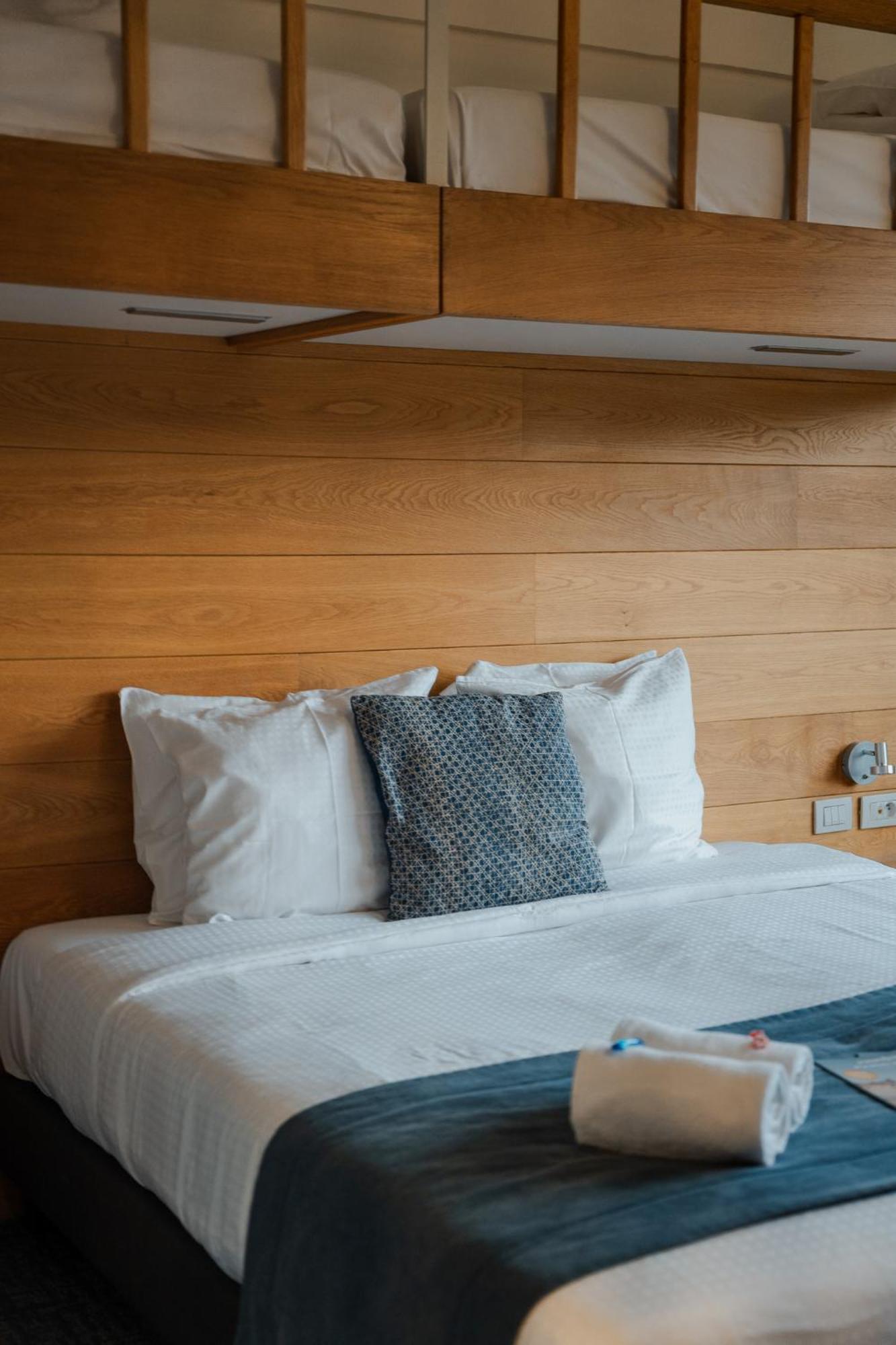 Comfort Quadruple Room