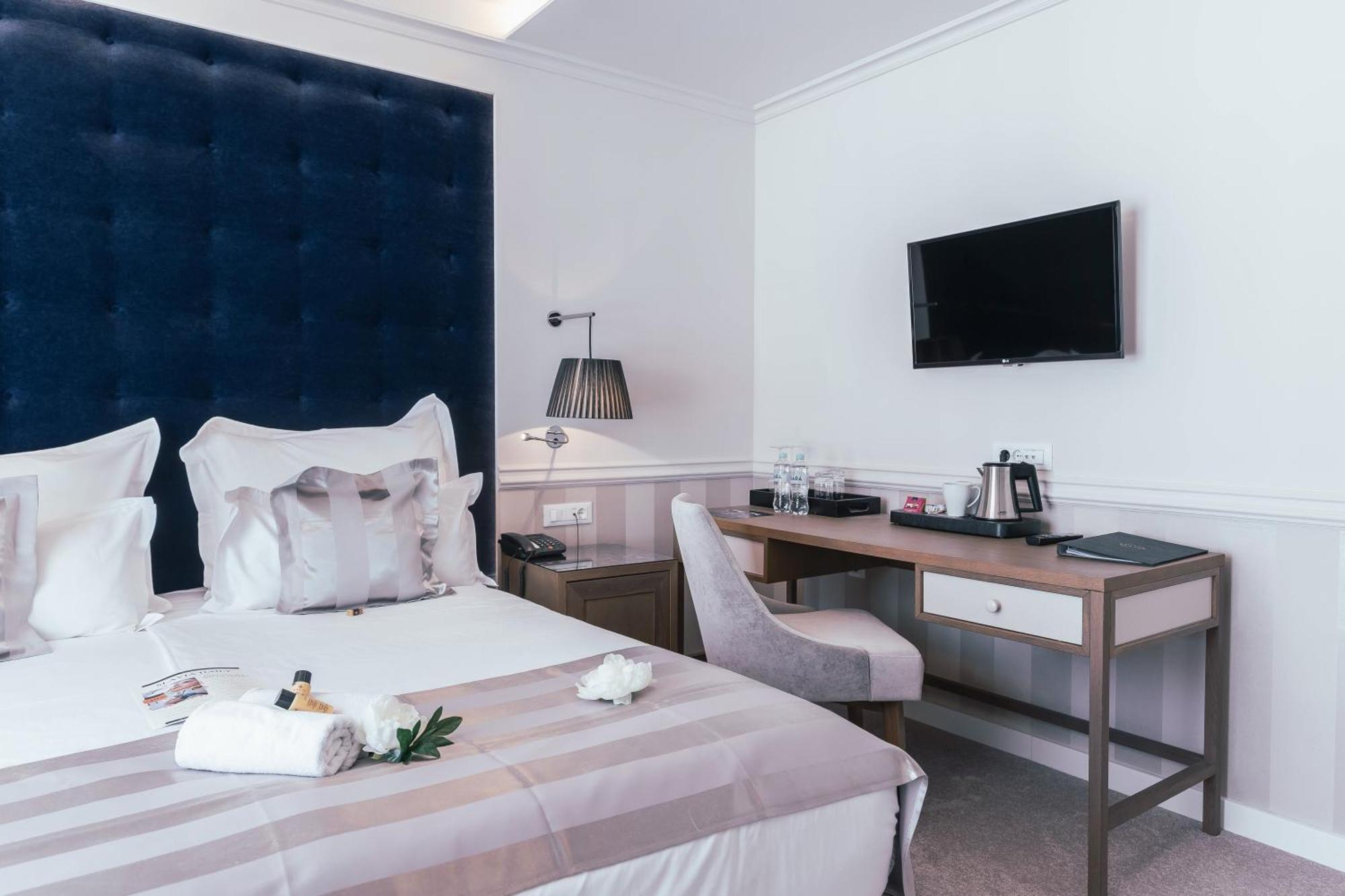Standard Double or Twin Room Balcony