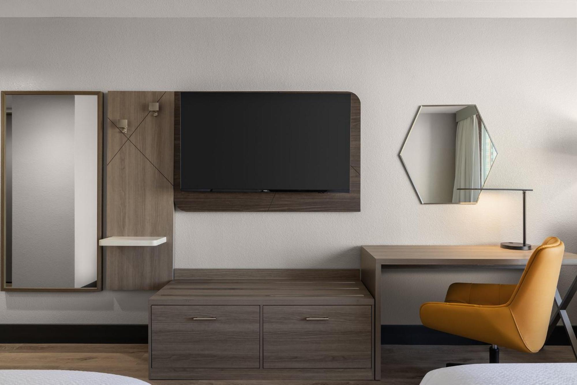 Standard Room Two Queen Beds
