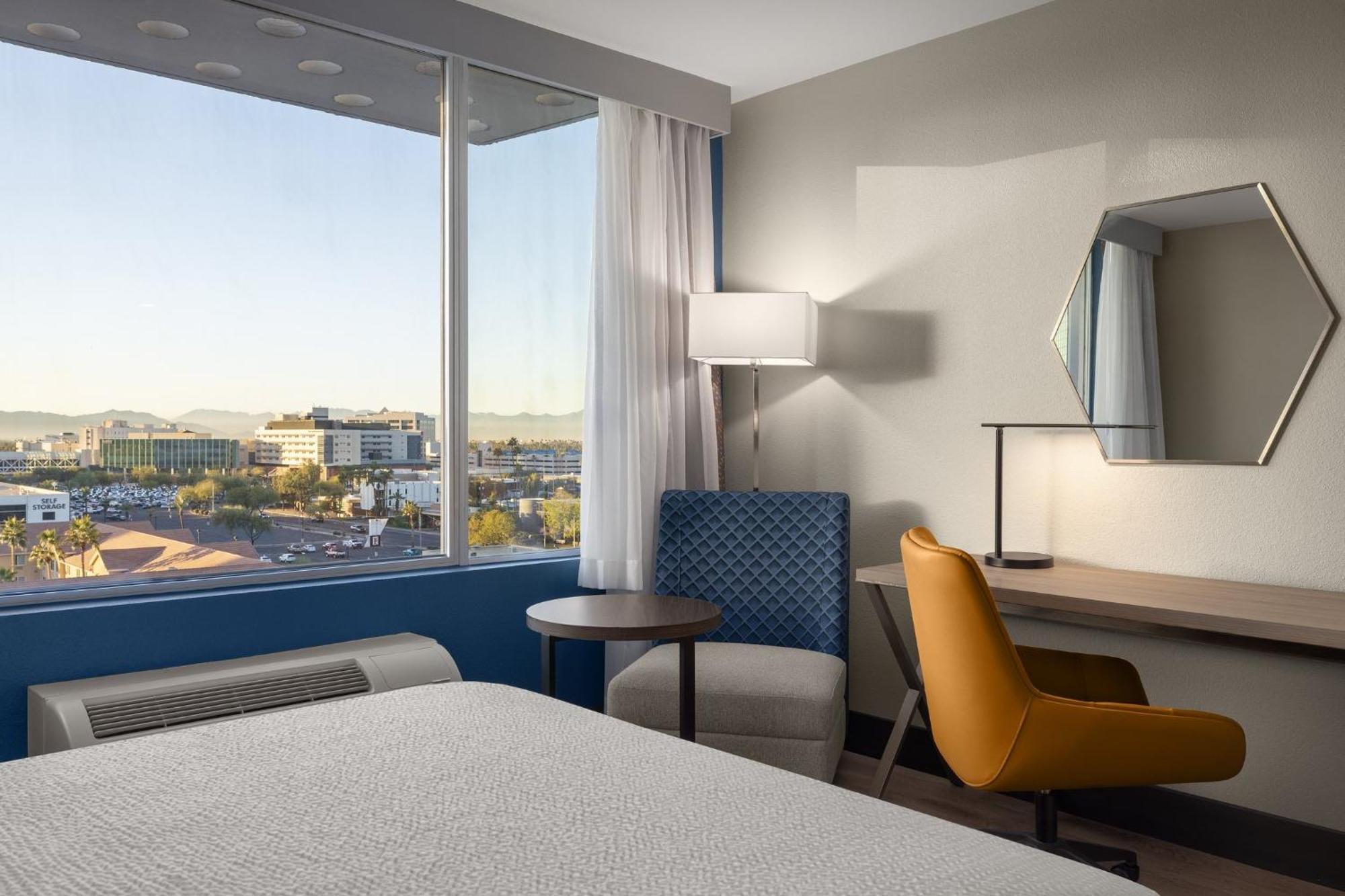 Queen Room Two Queen Beds High Floor or Non-Smoking