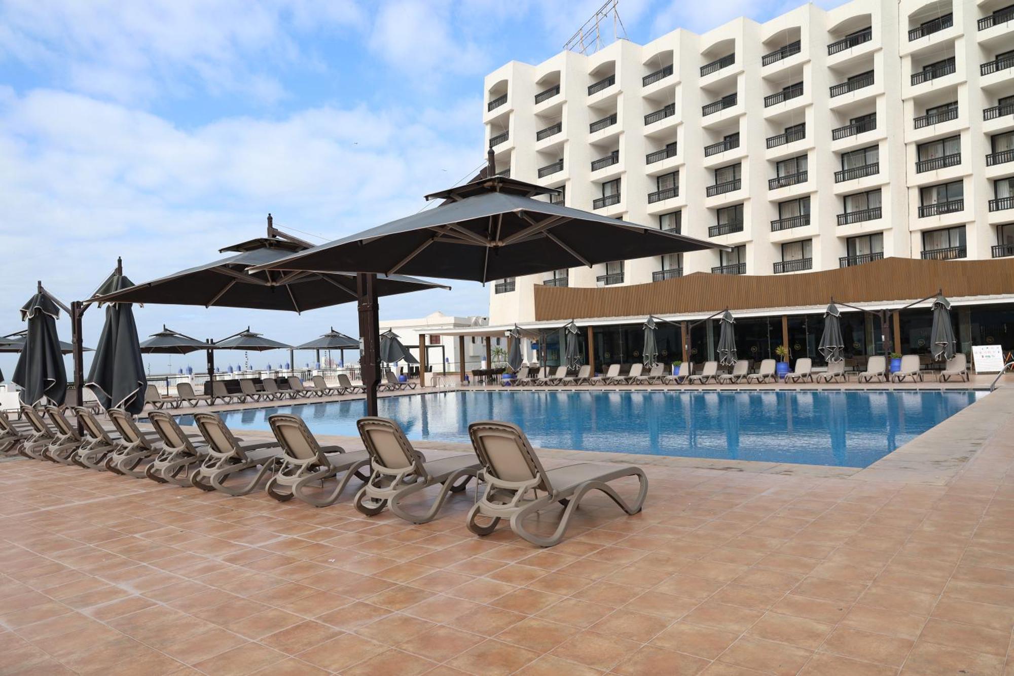 Room Pool View