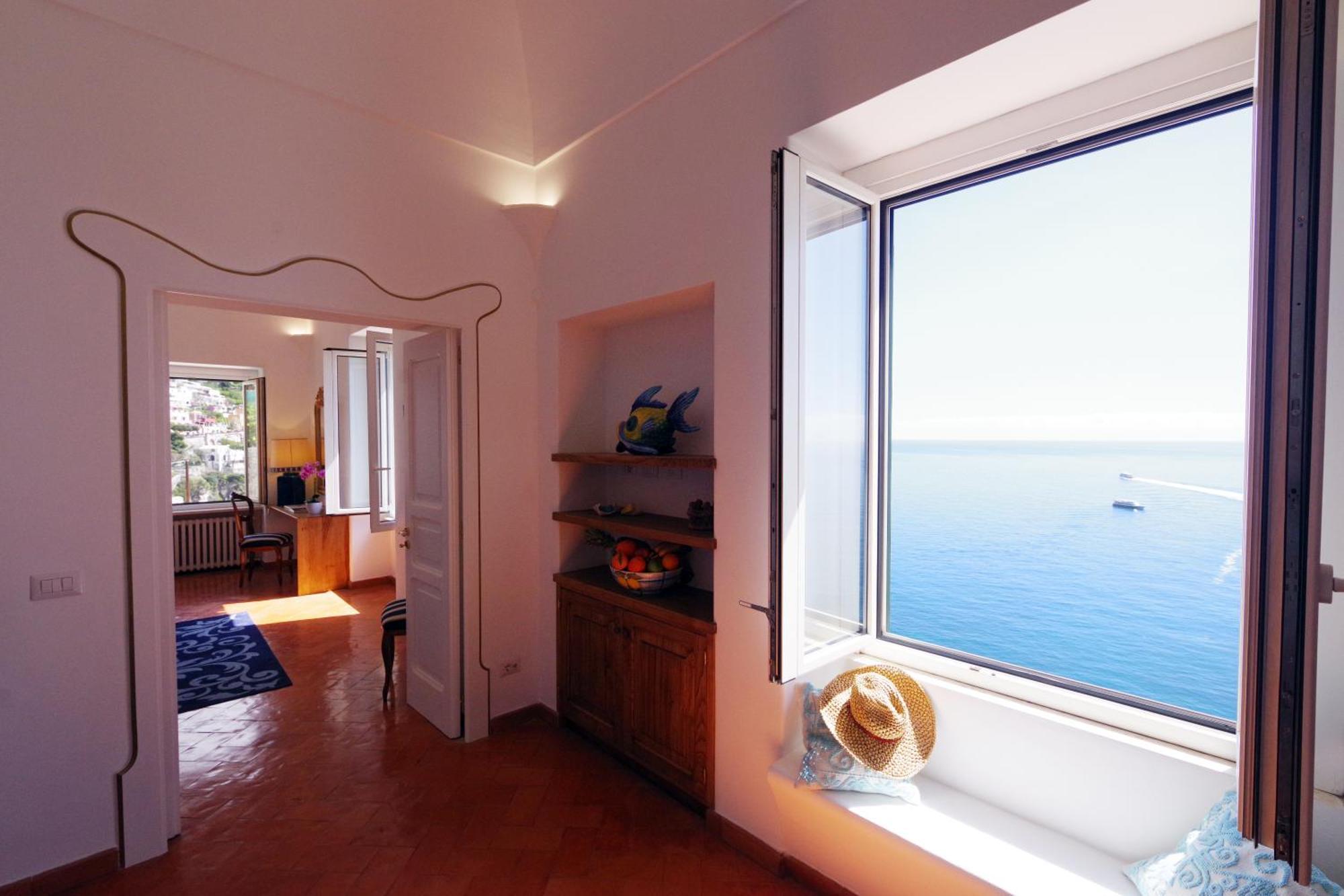 Suite Annex