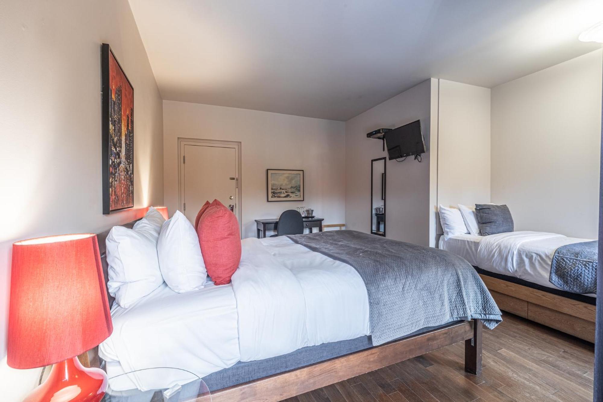 Double Bedroom #1