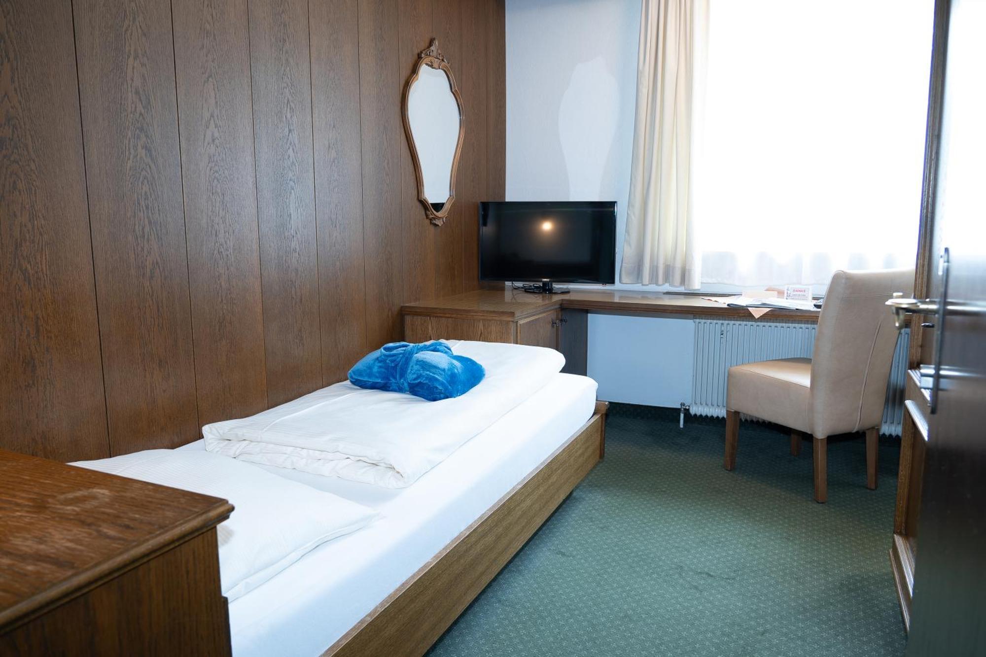 Single Room