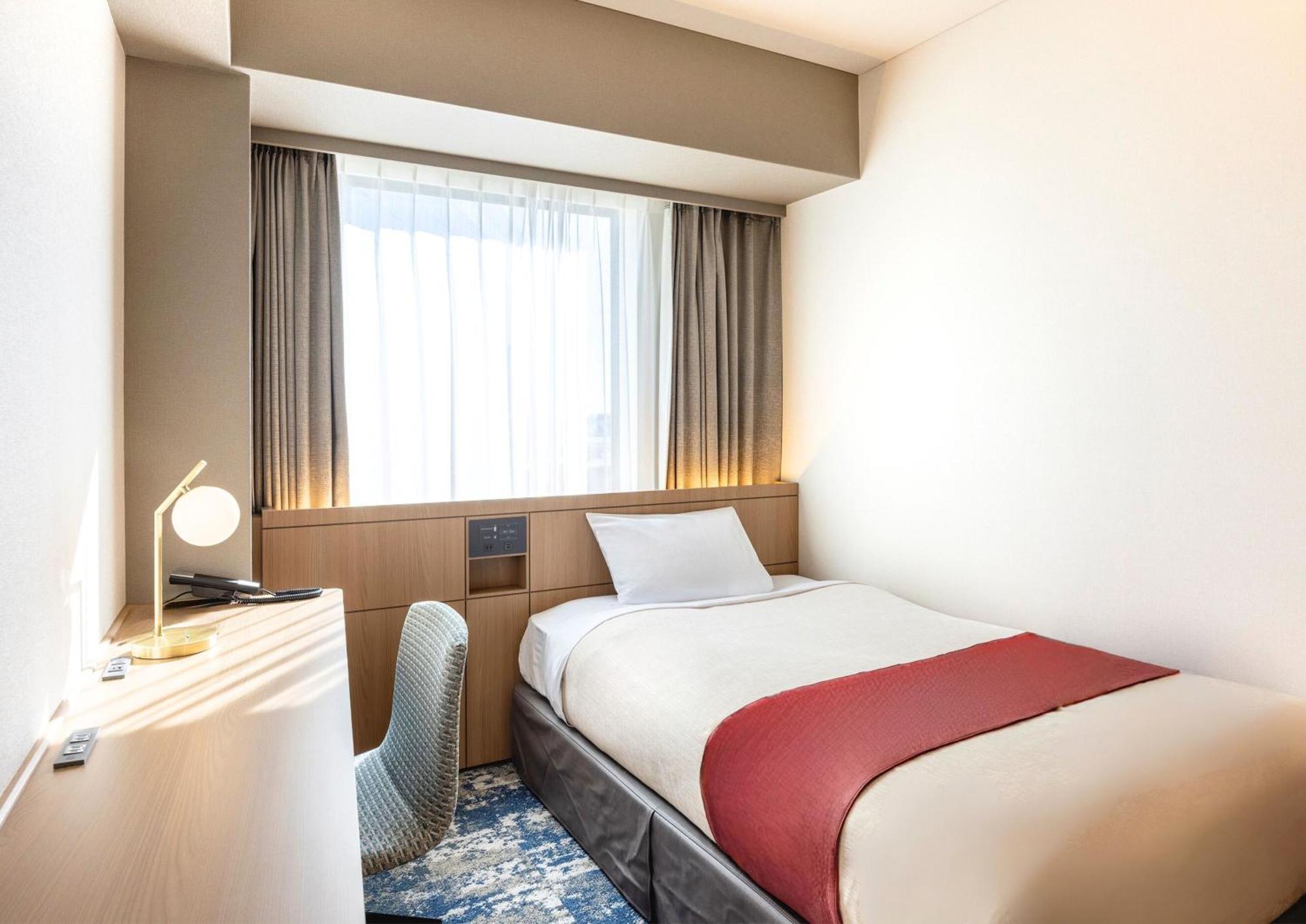 Renovated Deluxe Single Room Non-Smoking