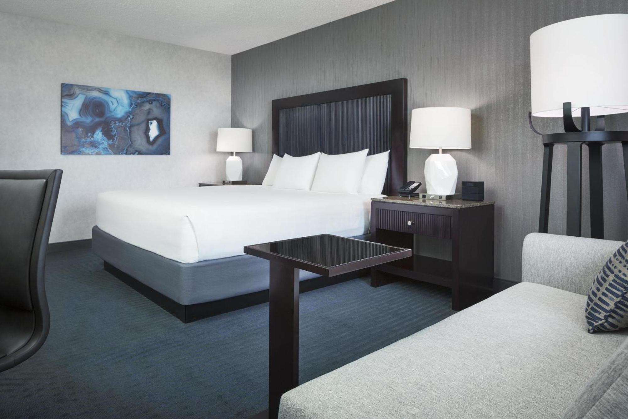Standard King Room