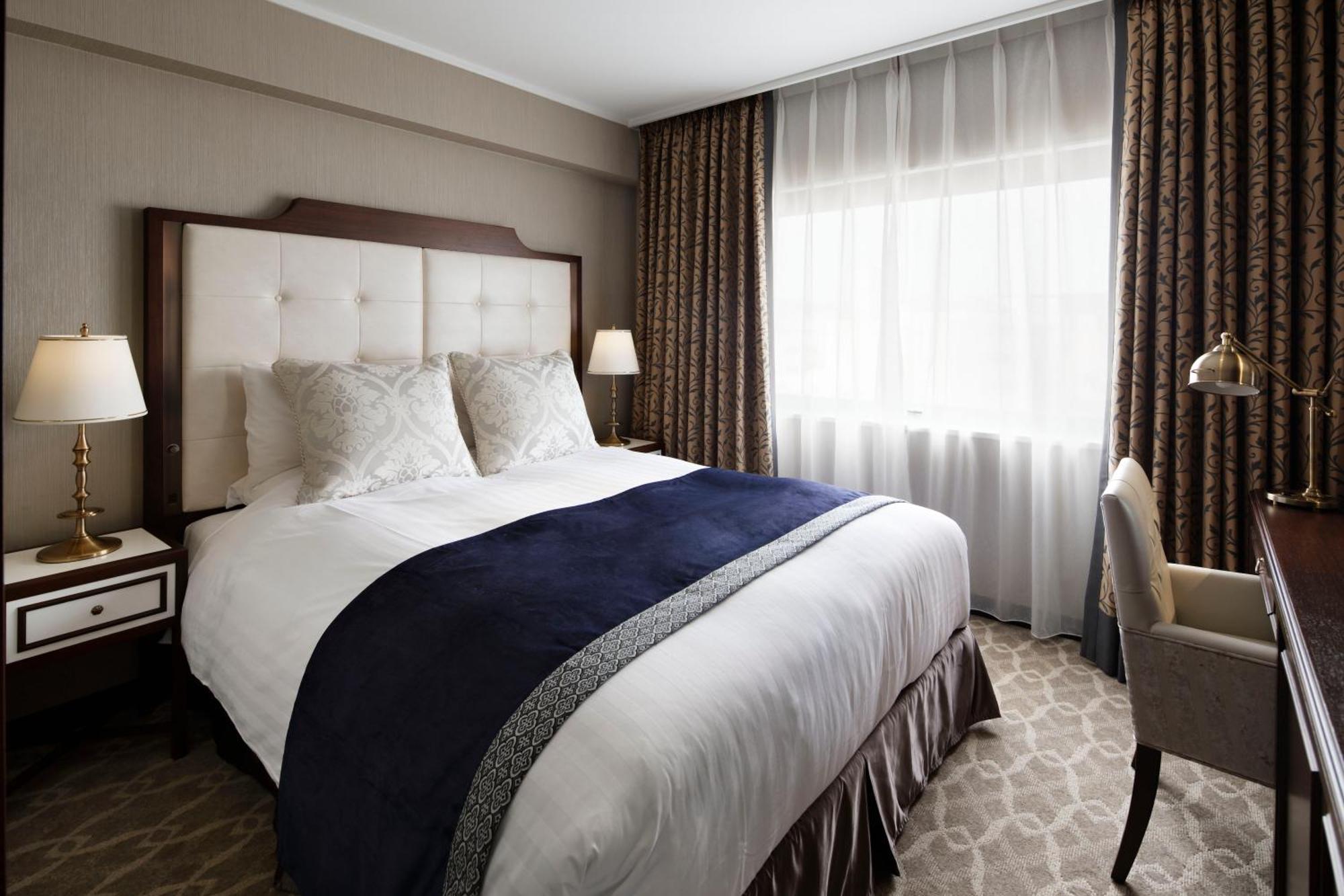 Grand Comfort Standard Double Room Non-Smoking