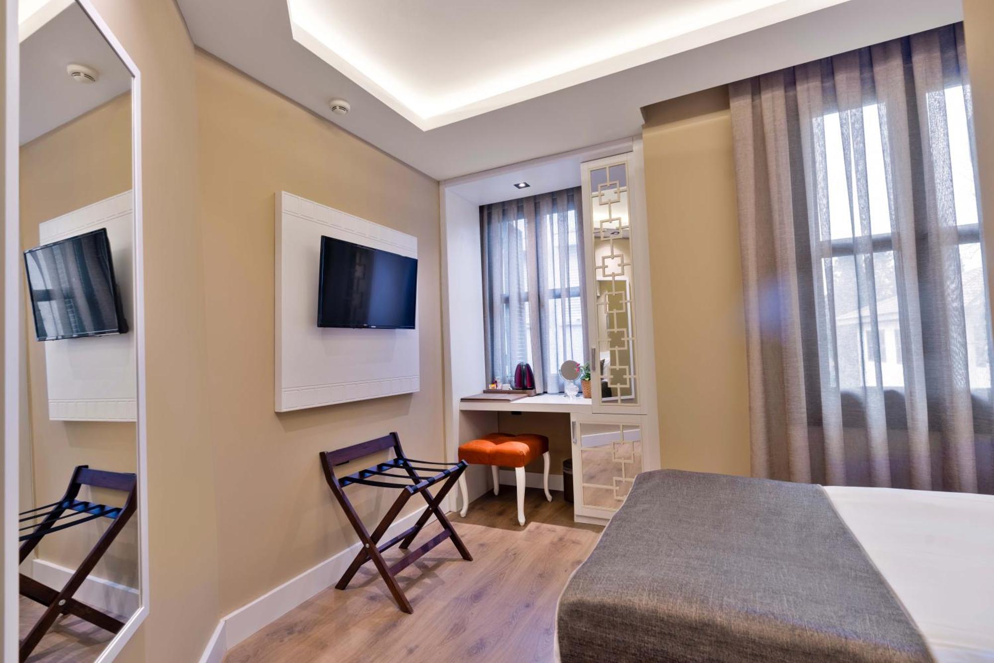 Basic Single Room,1746863101:JPEG