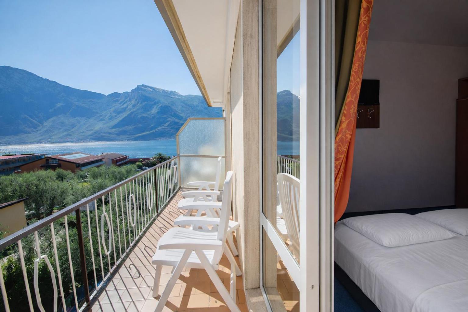Standard Double or Twin Room Balcony side Lake view