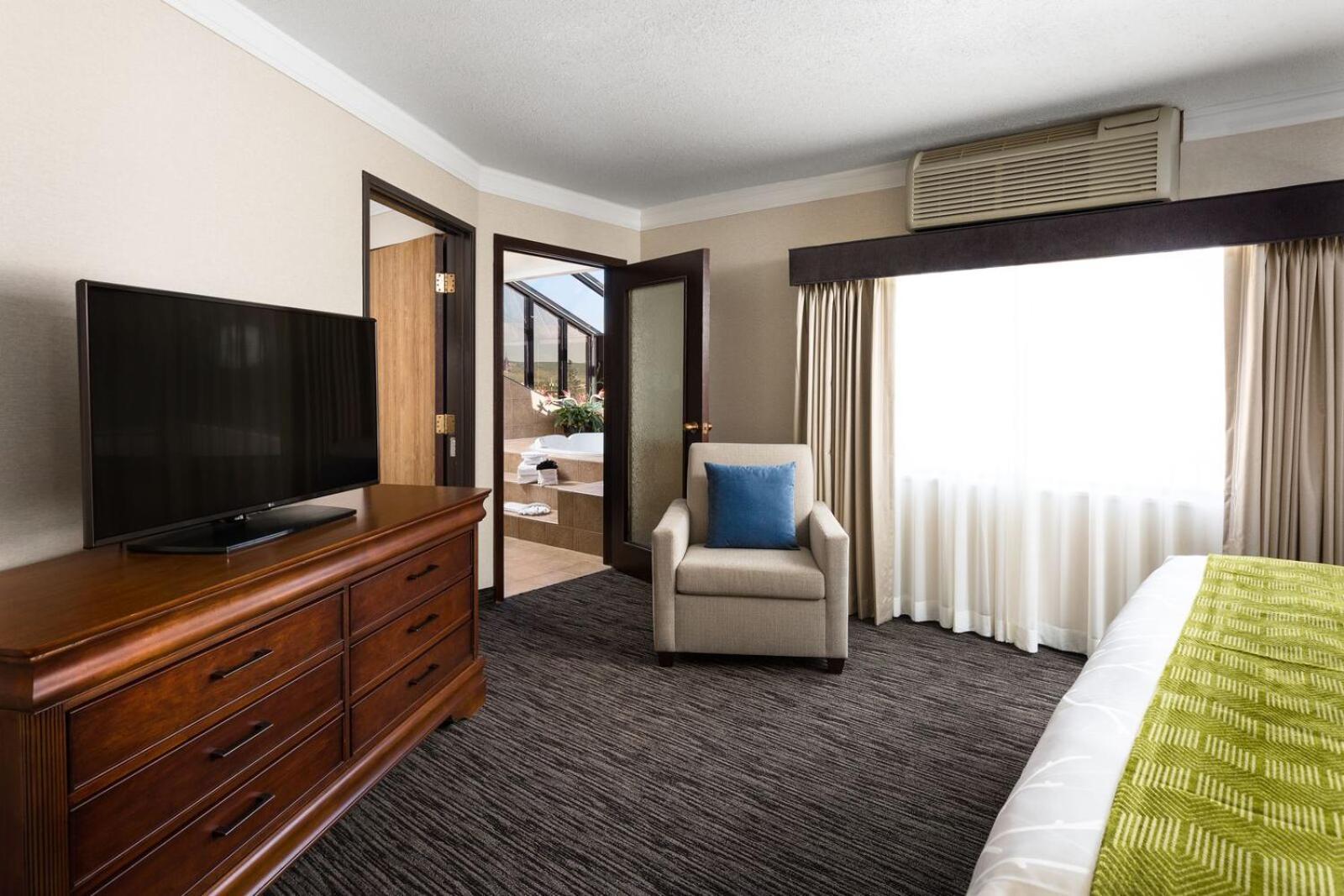 Queen Room Two Queen Beds Disability Access