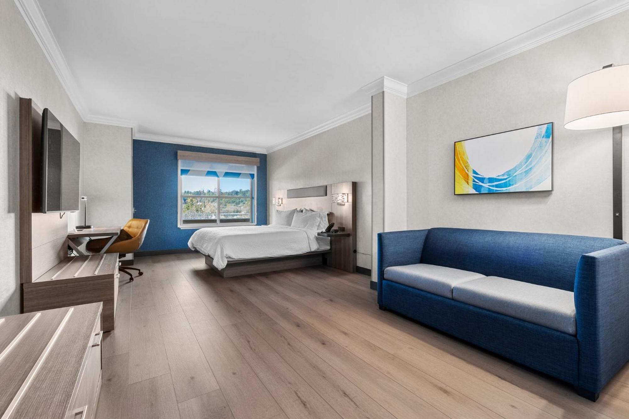 King Suite
