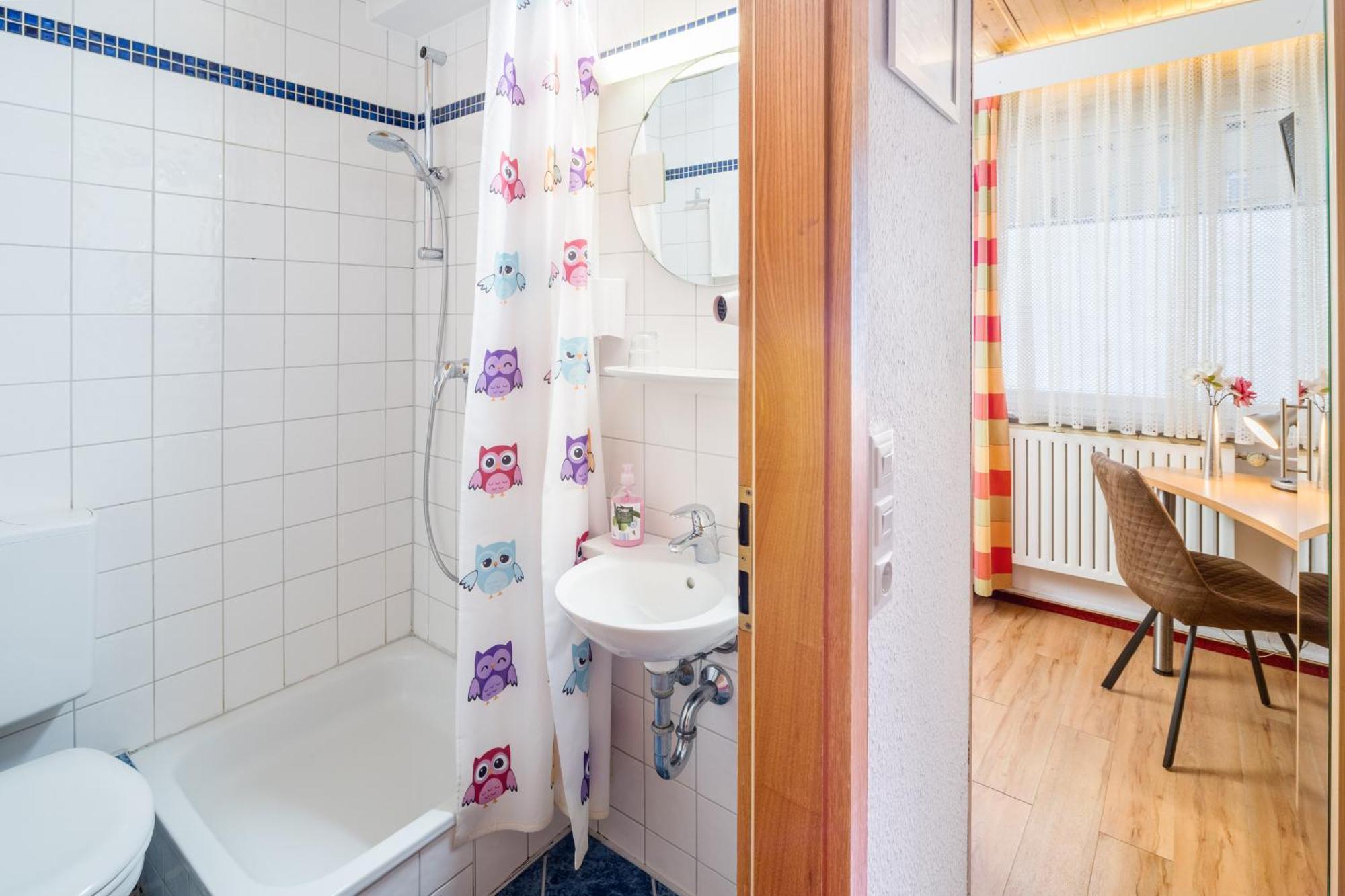 Economy Single Room