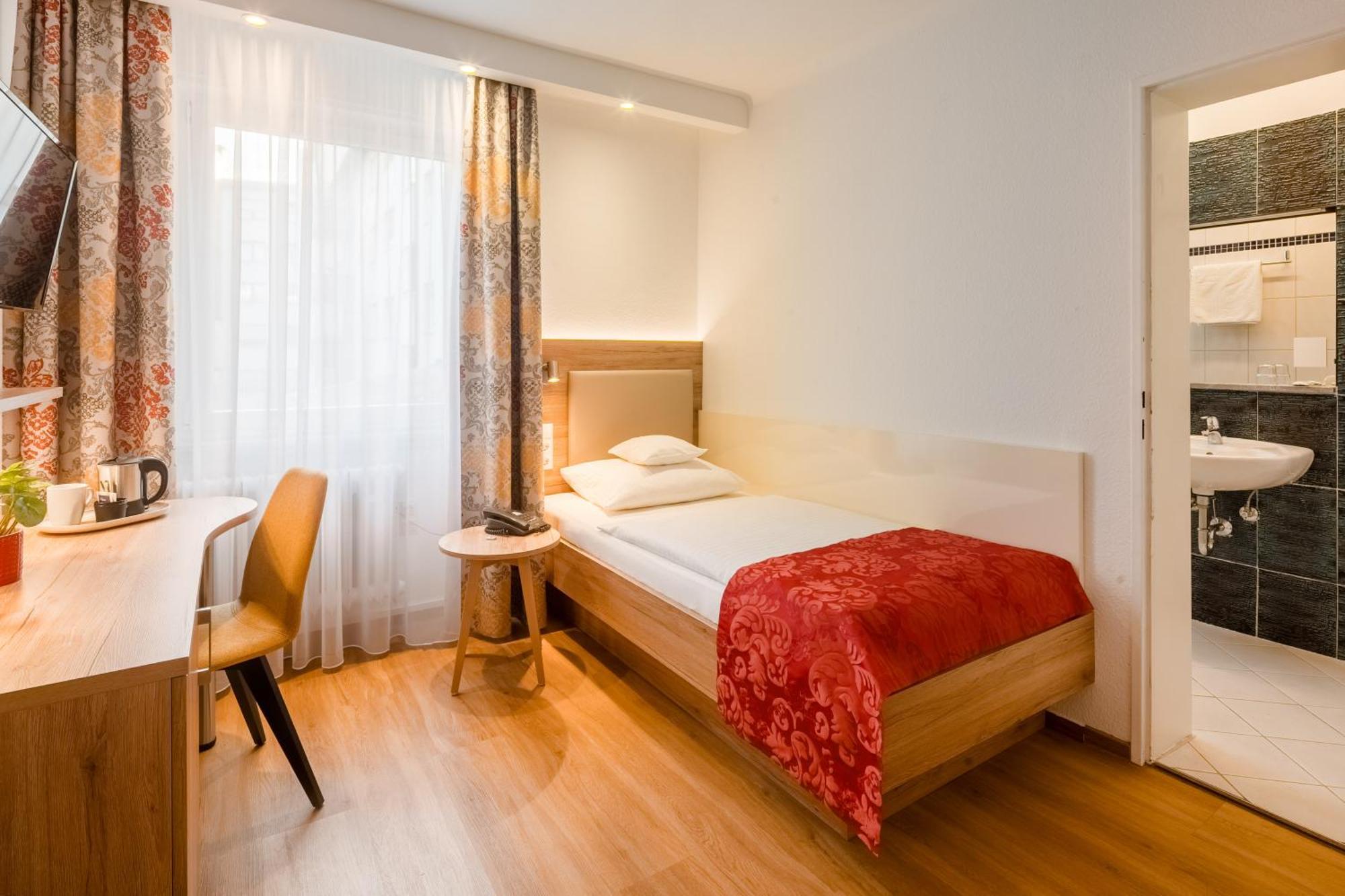 Standard Single Room