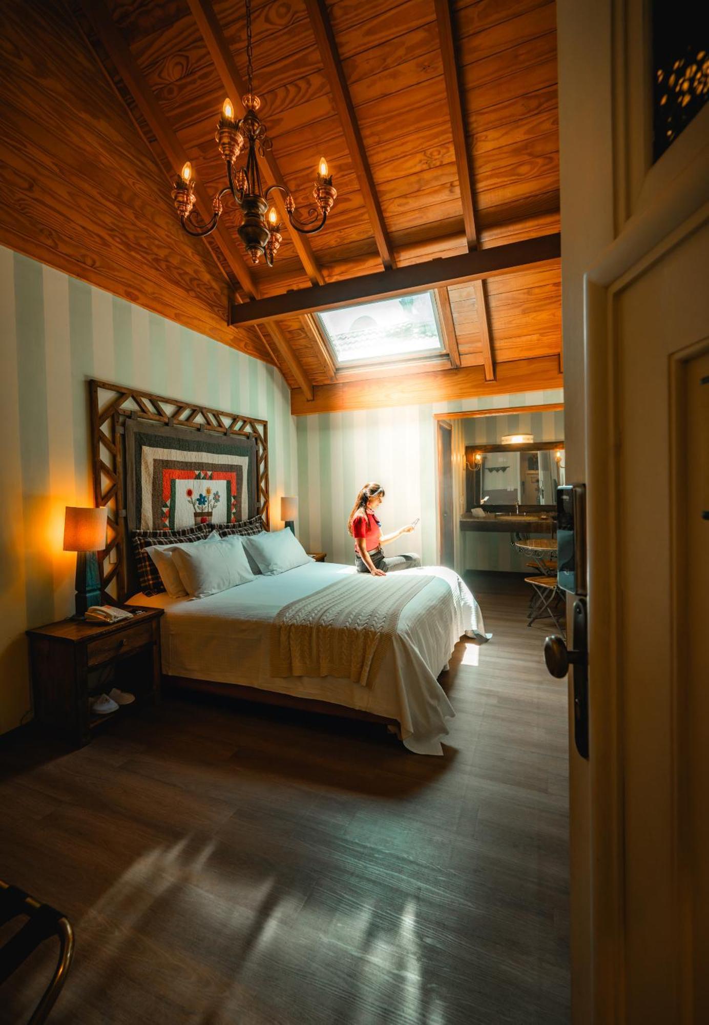 Luxury Triple Room