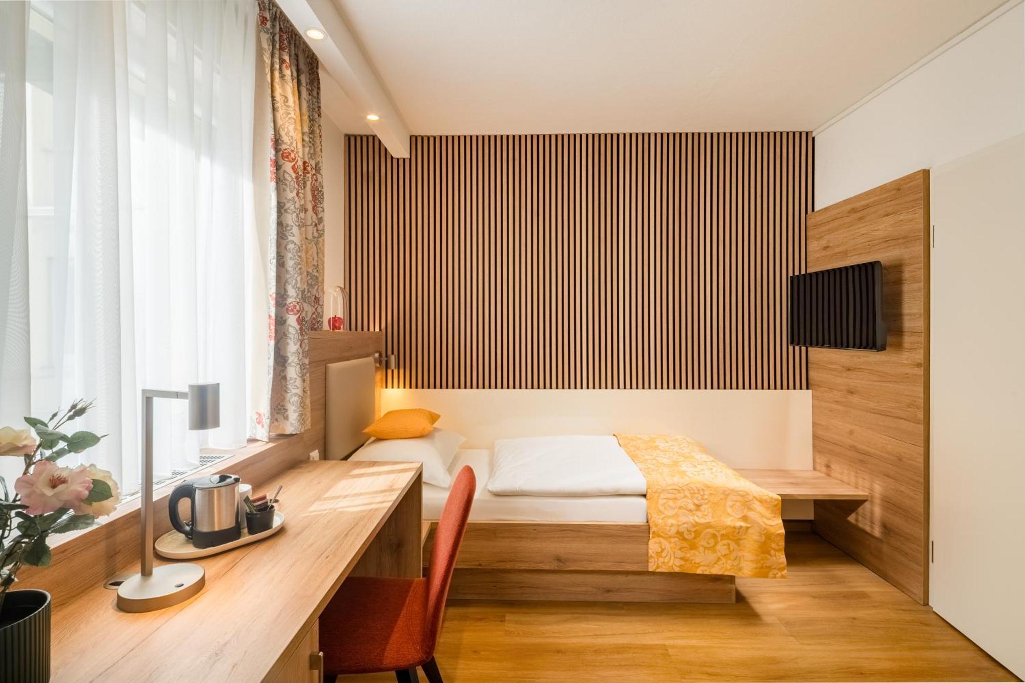 Premium Single Room