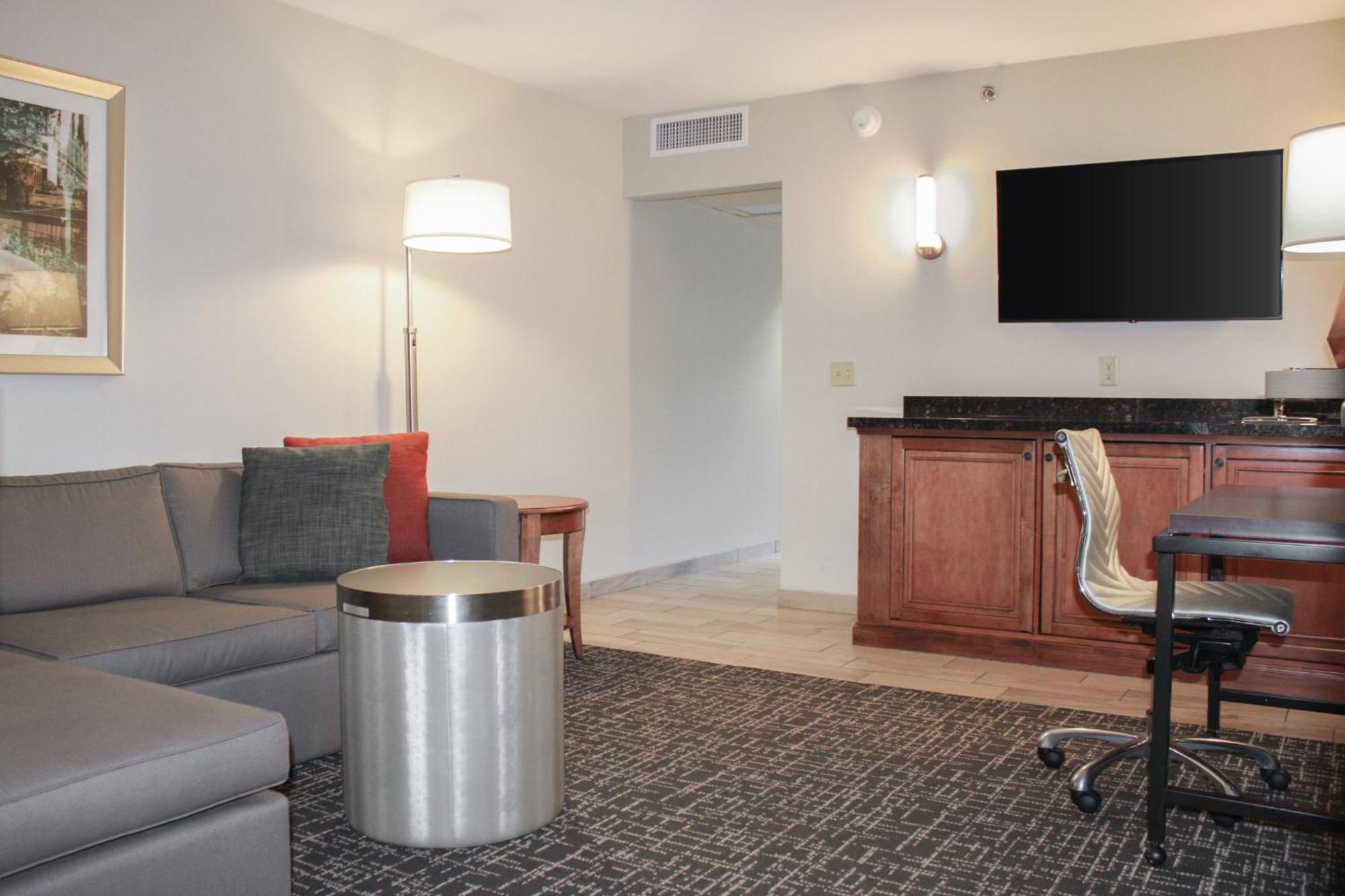 Suite Two Queen Beds