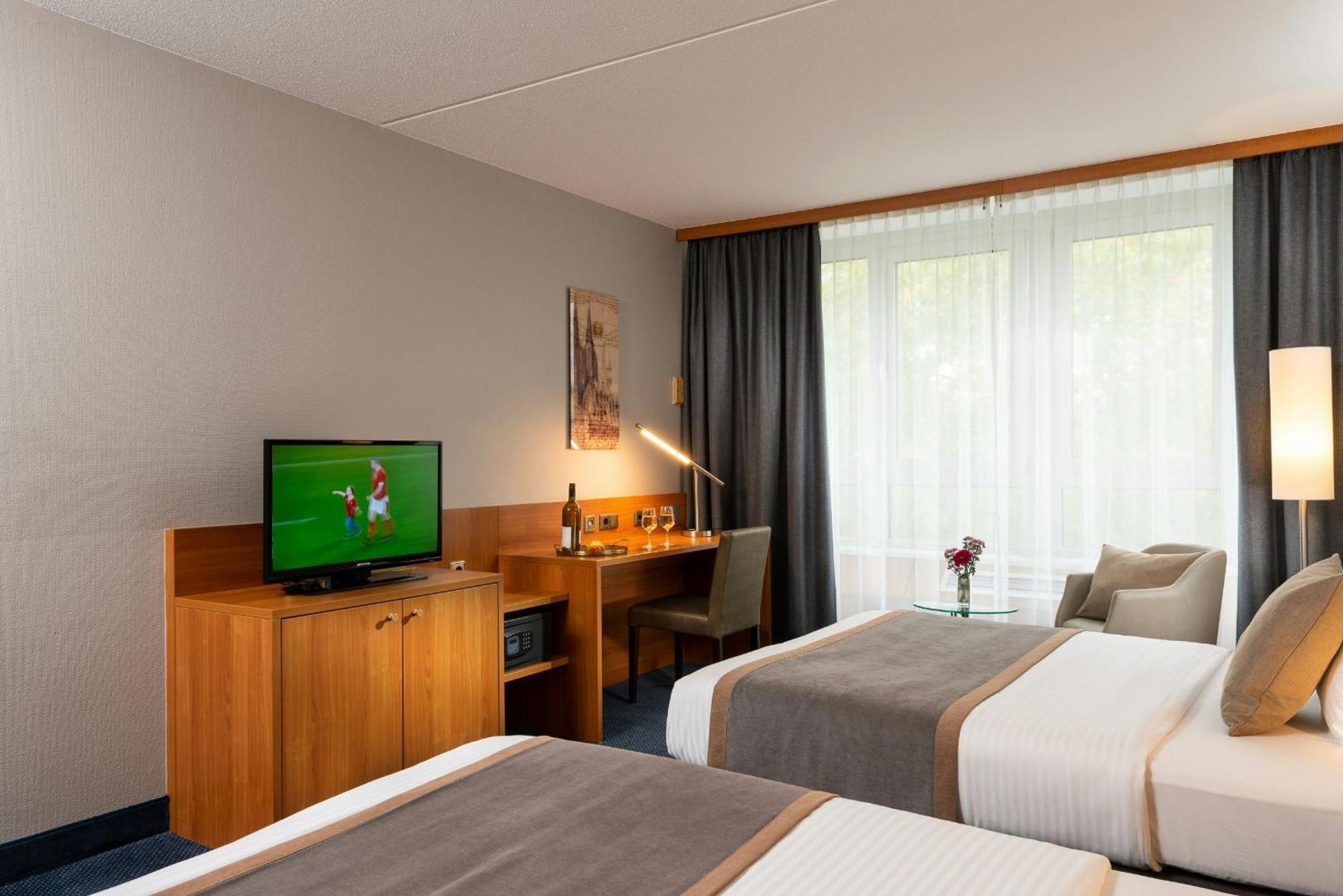 Comfort Double or Twin Room Park Sleep & Fly 14 days