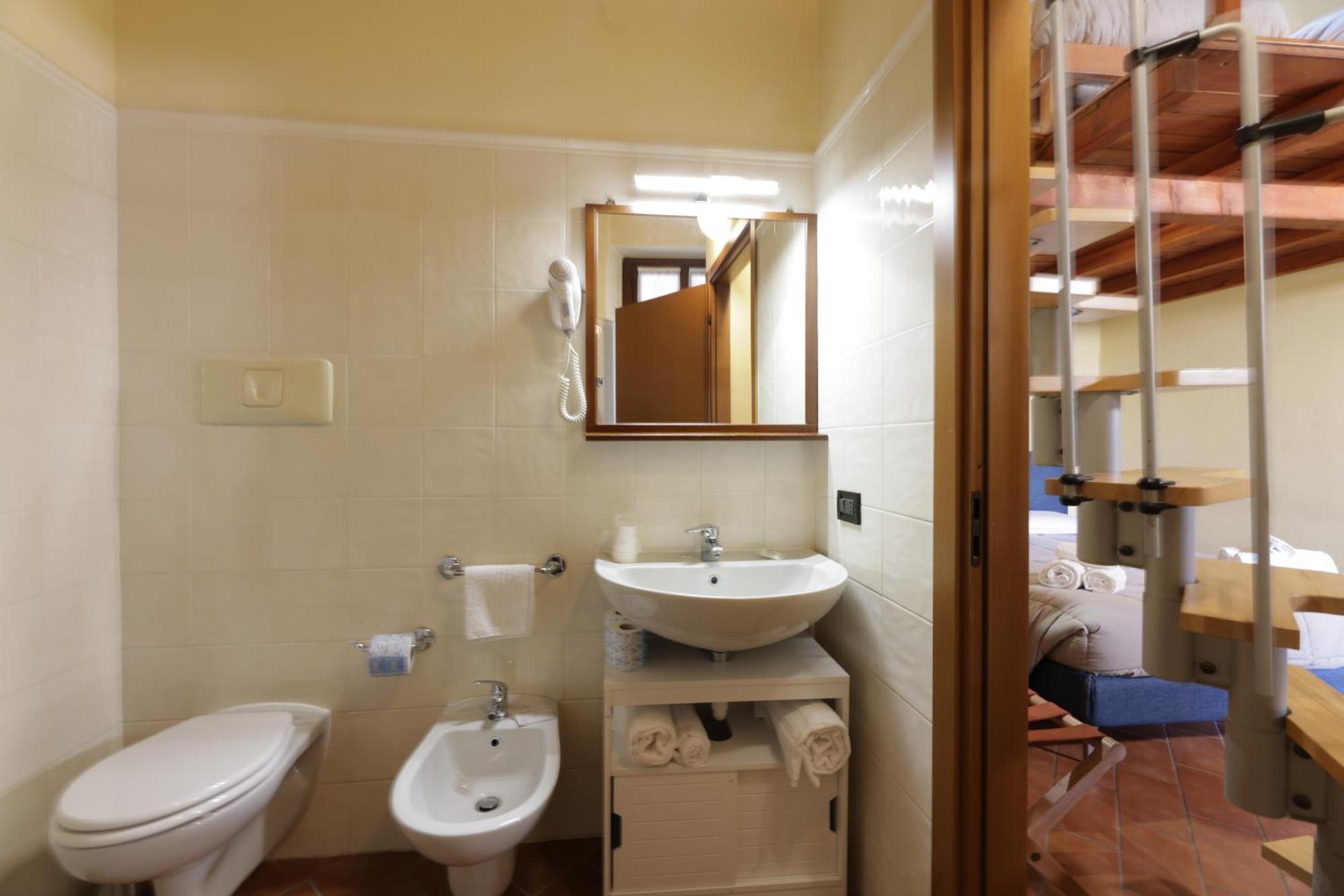 Classic Quadruple Room