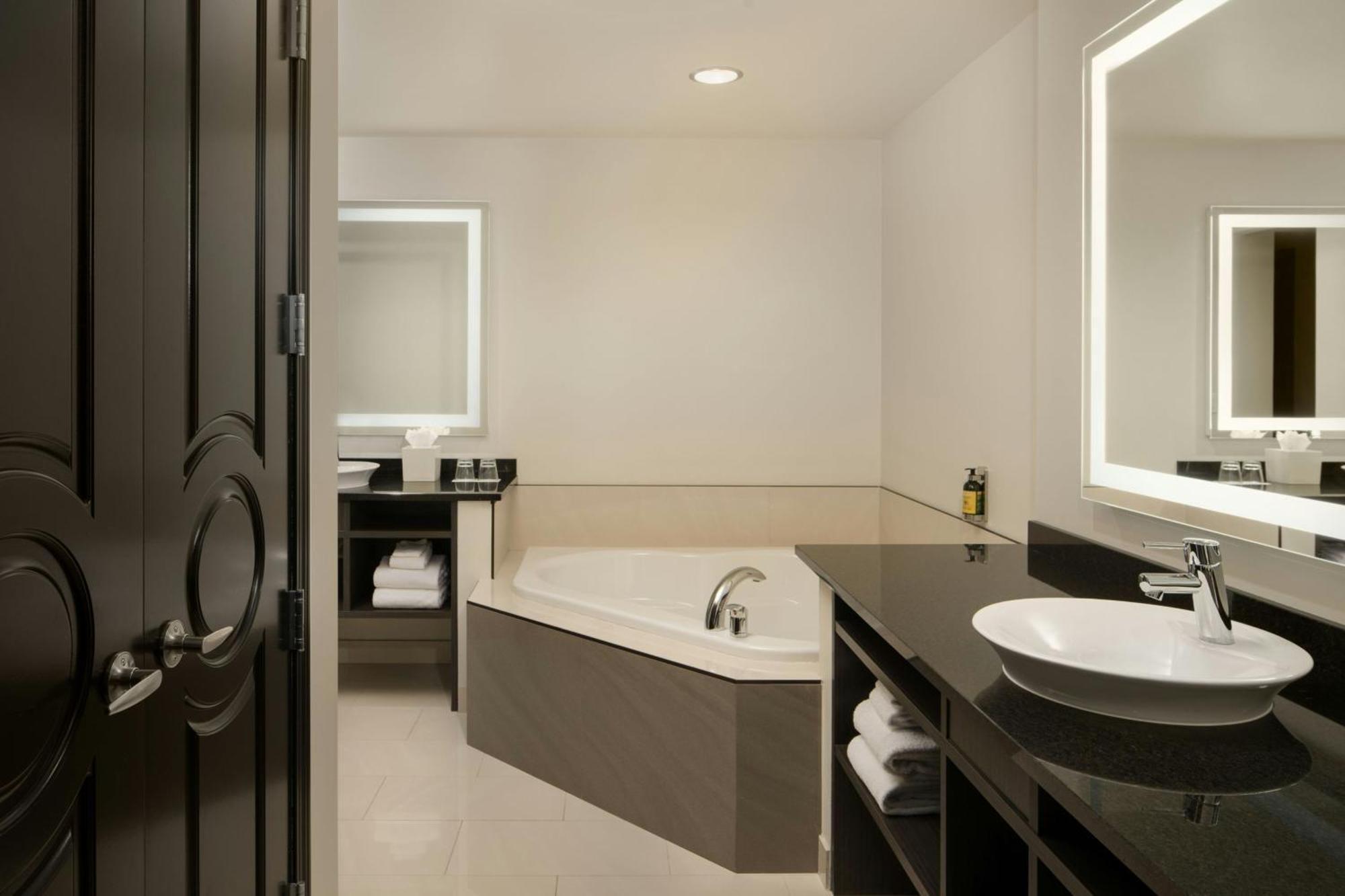 Penthouse Suite