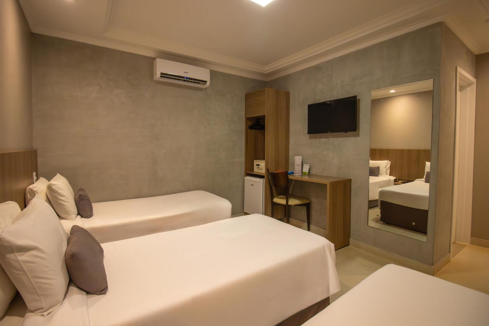 Luxury Triple Room